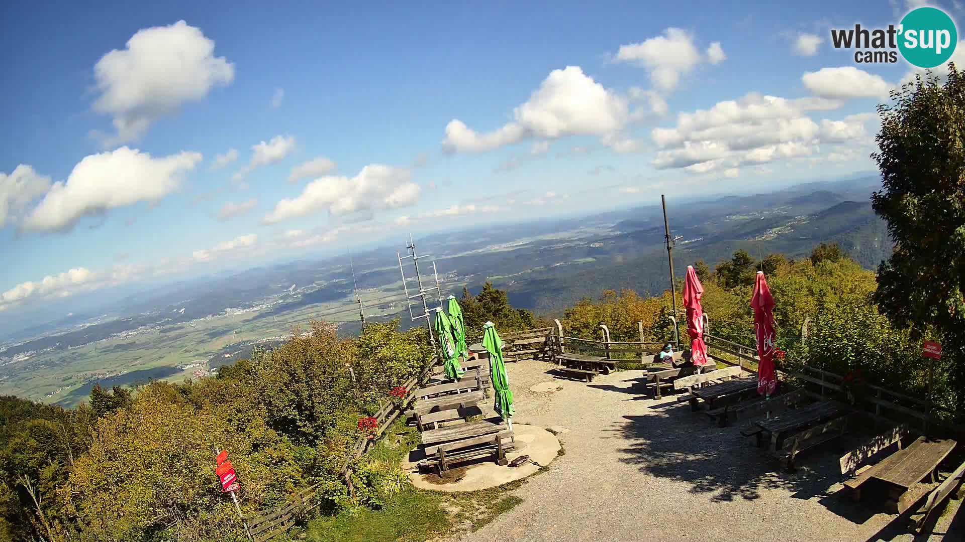 Mount Krim webcam near Ljubljana – Slovenia – view to Grosuplje