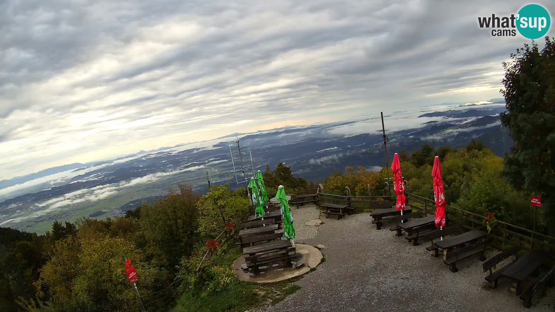 Mount Krim webcam near Ljubljana – Slovenia – view to Grosuplje
