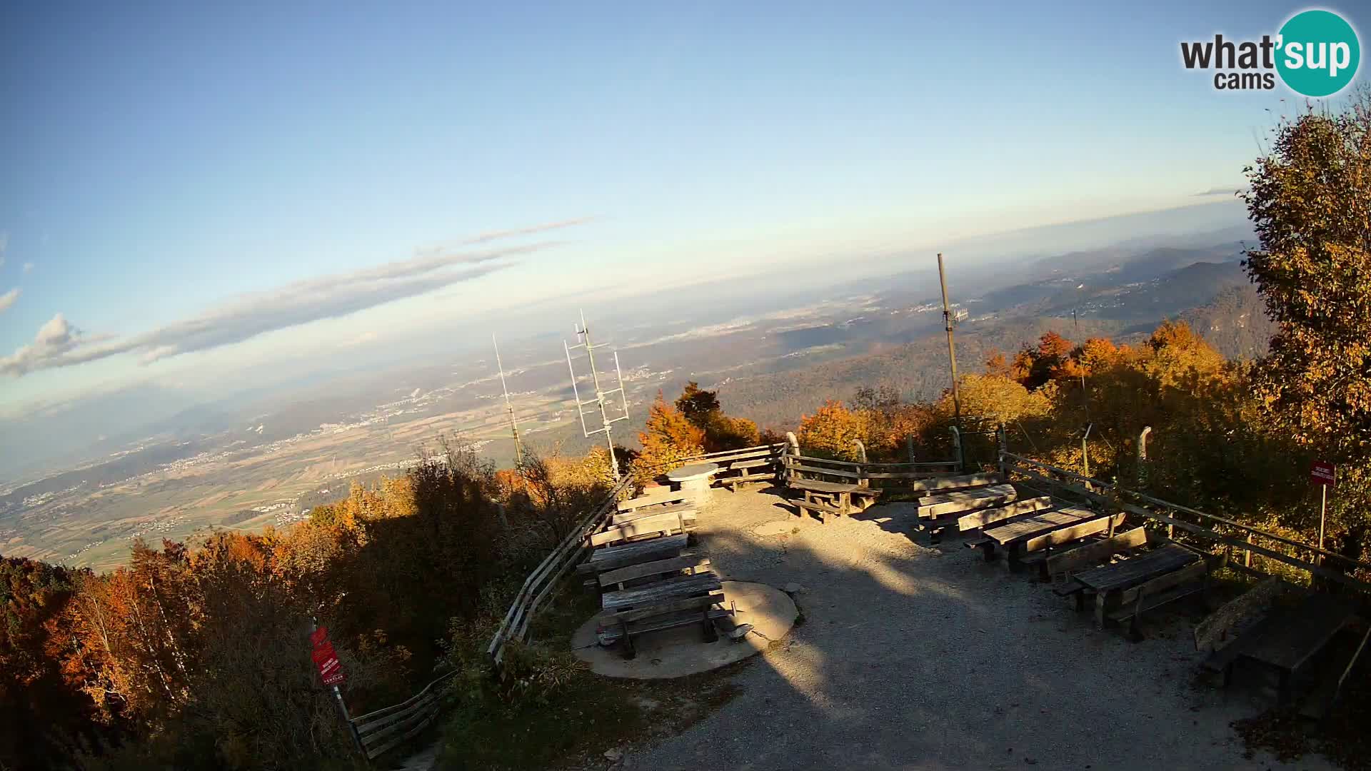 Mount Krim webcam near Ljubljana – Slovenia – view to Grosuplje