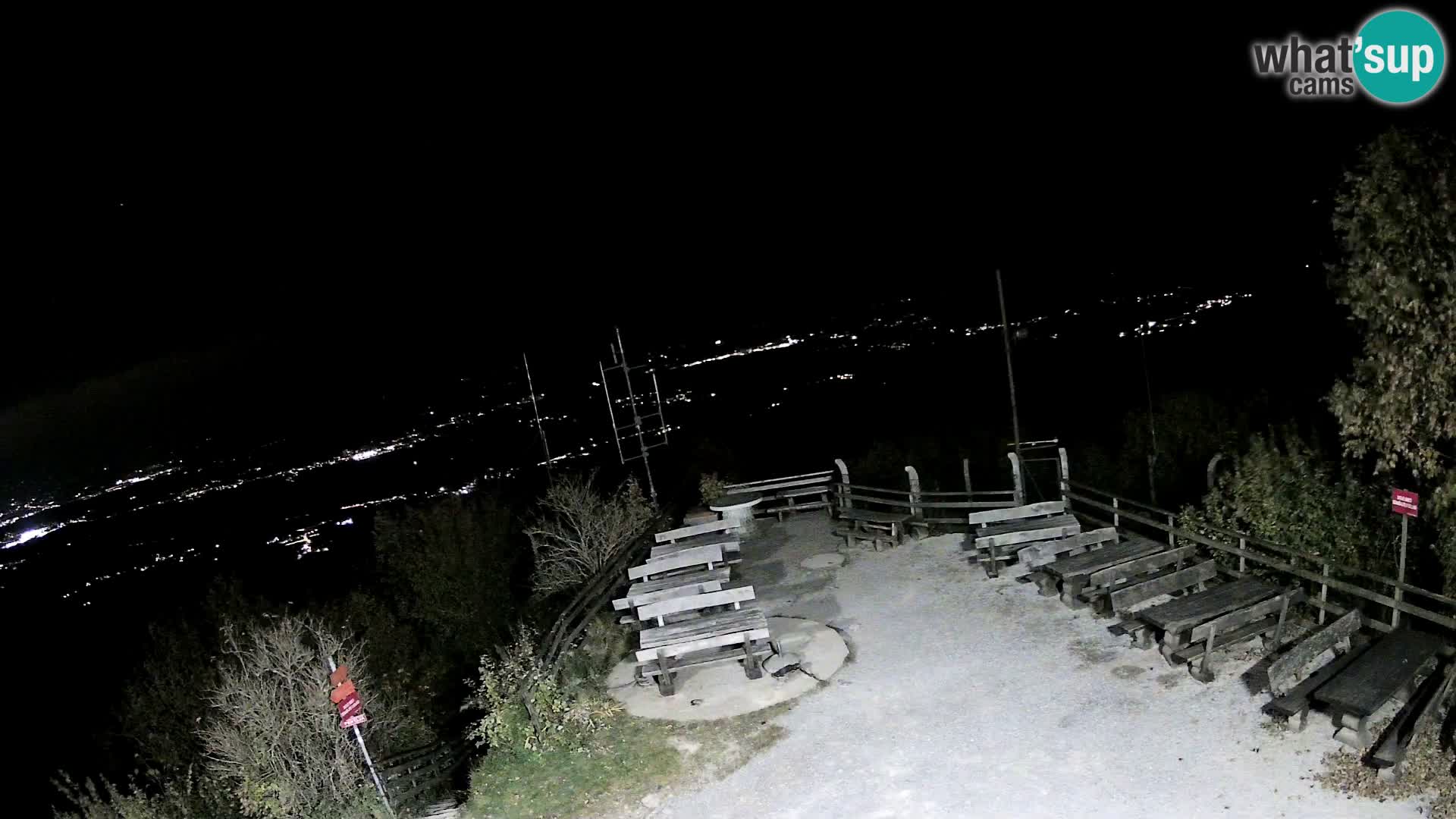 Spletna kamera Krim pri Ljubljani – pogled proti Grosuplju