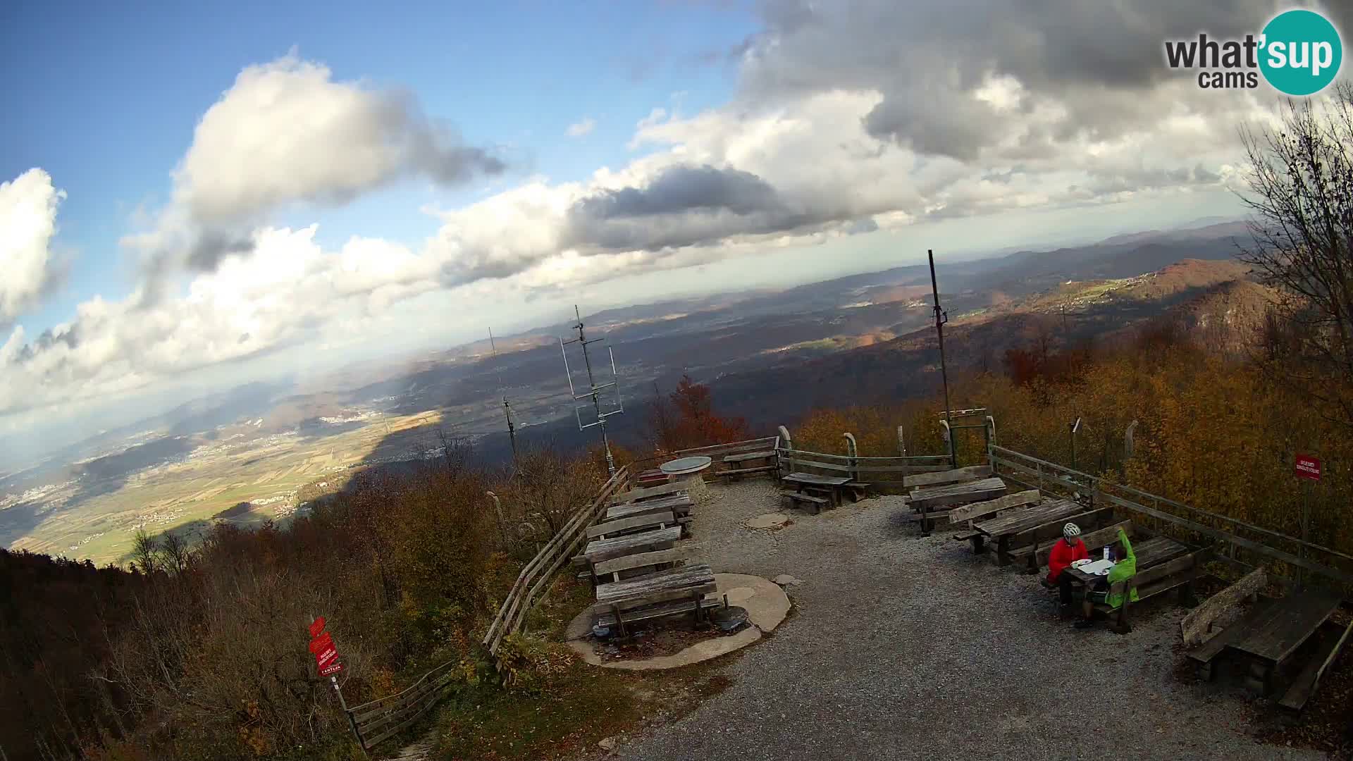 Mount Krim webcam near Ljubljana – Slovenia – view to Grosuplje