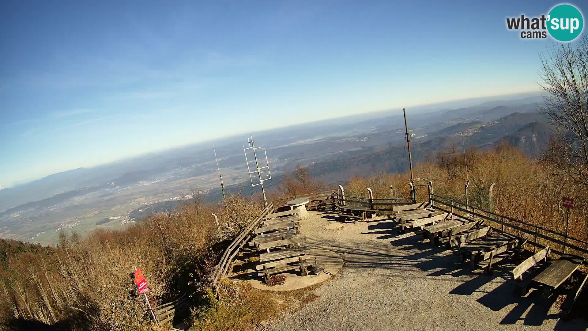 Spletna kamera Krim pri Ljubljani – pogled proti Grosuplju