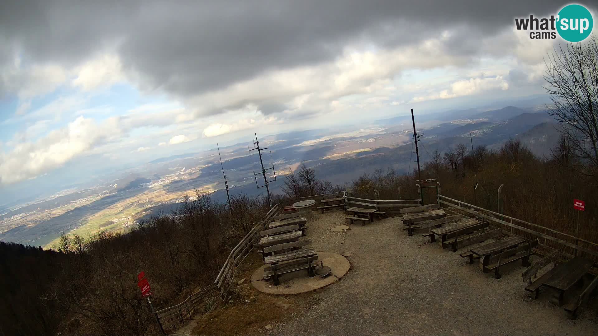 Planinska koliba Krim web kamera – Ljubljana – Slovenija