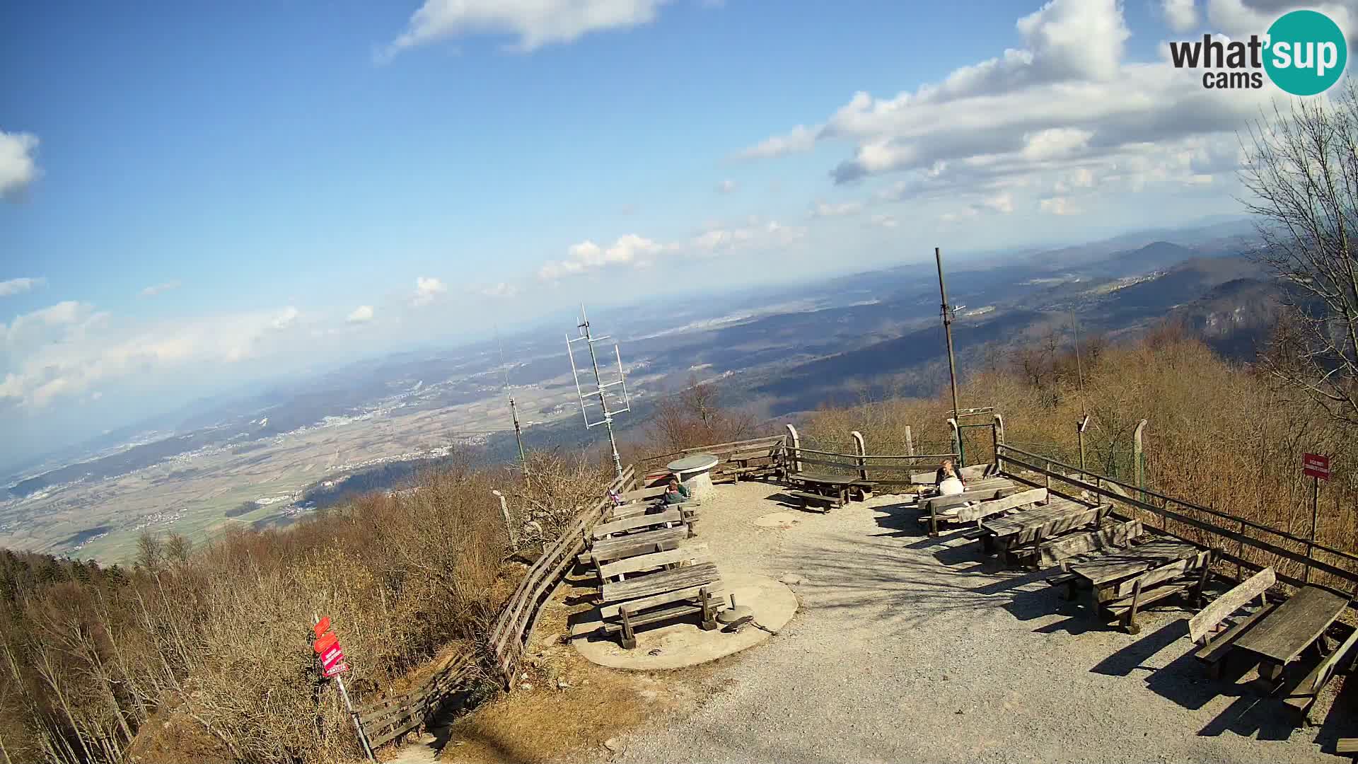 Mount Krim webcam near Ljubljana – Slovenia – view to Grosuplje
