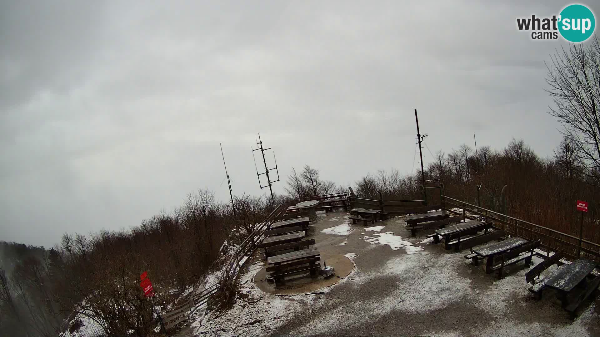 Spletna kamera Krim pri Ljubljani – pogled proti Grosuplju