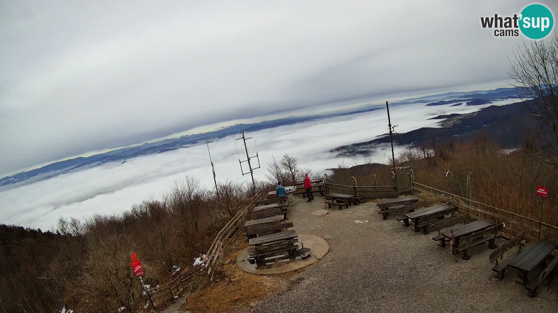 Mount Krim webcam near Ljubljana – Slovenia – view to Grosuplje