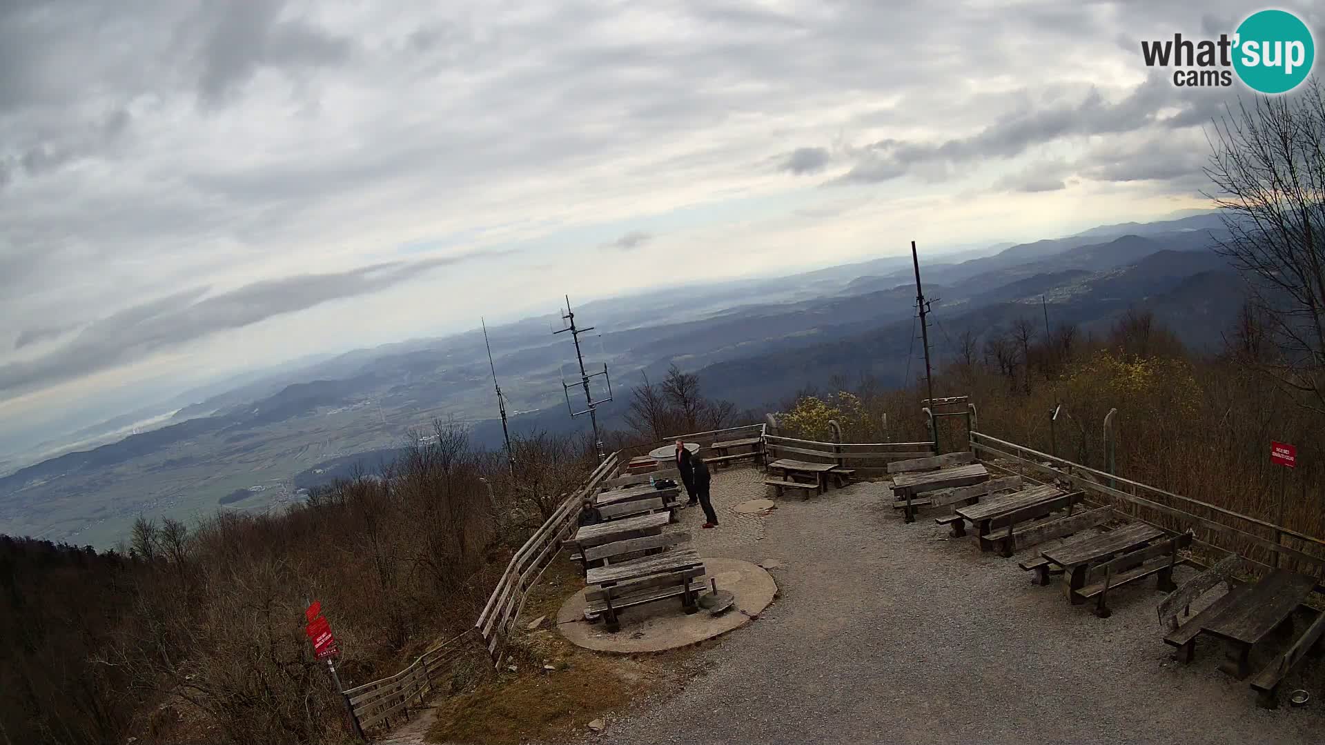 Mount Krim webcam near Ljubljana – Slovenia – view to Grosuplje