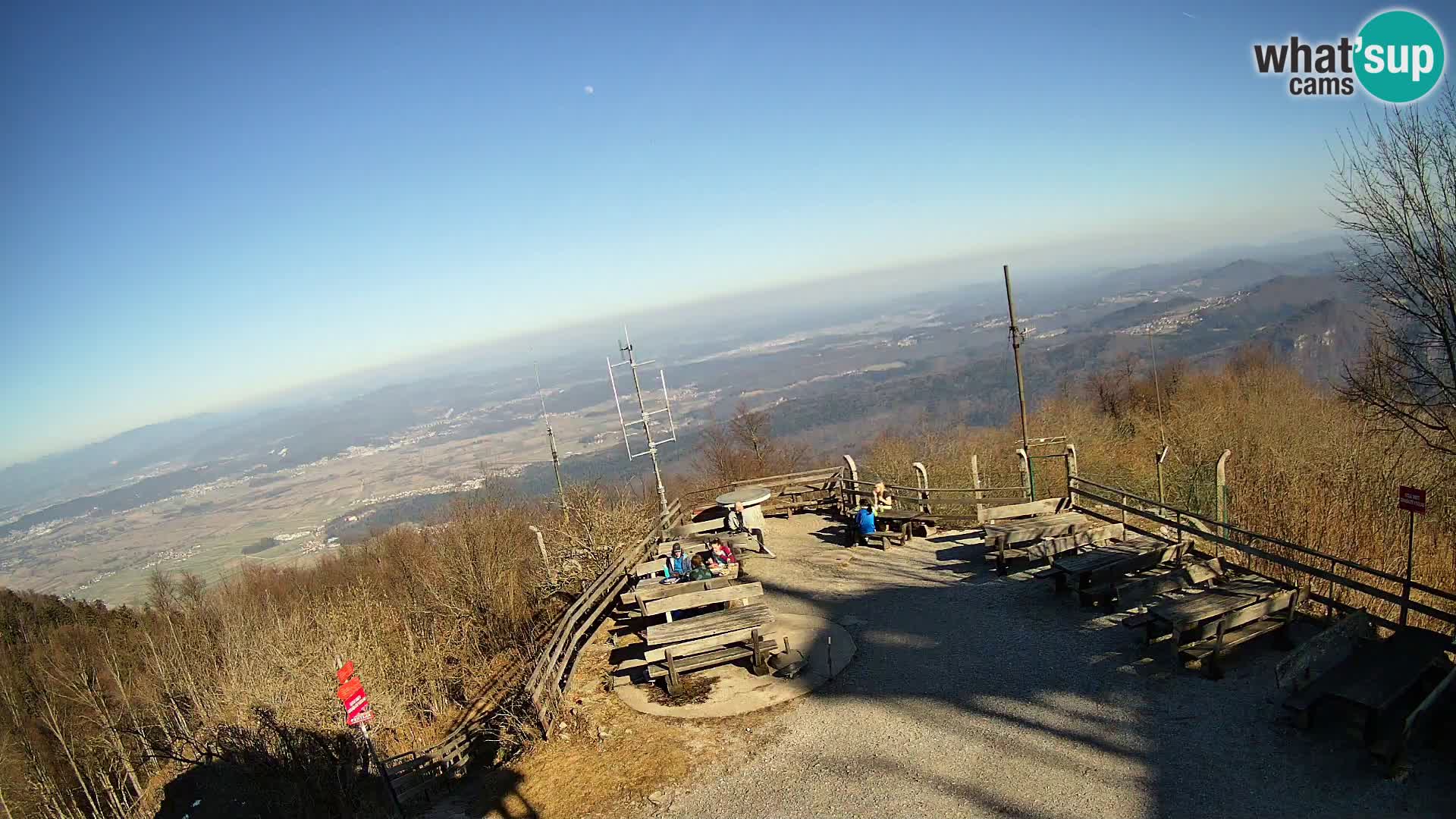 Mount Krim webcam near Ljubljana – Slovenia – view to Grosuplje