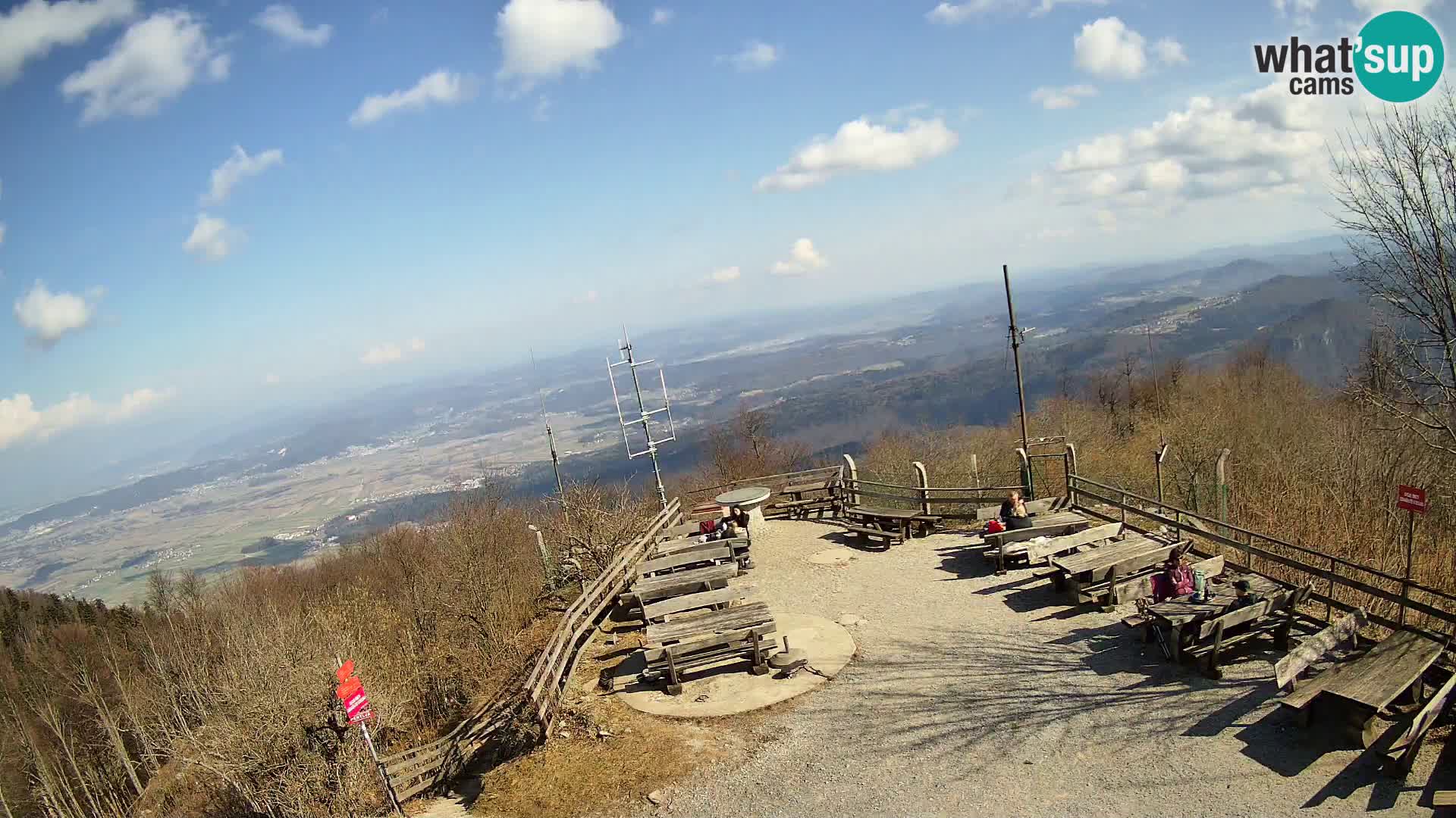 Mount Krim webcam near Ljubljana – Slovenia – view to Grosuplje