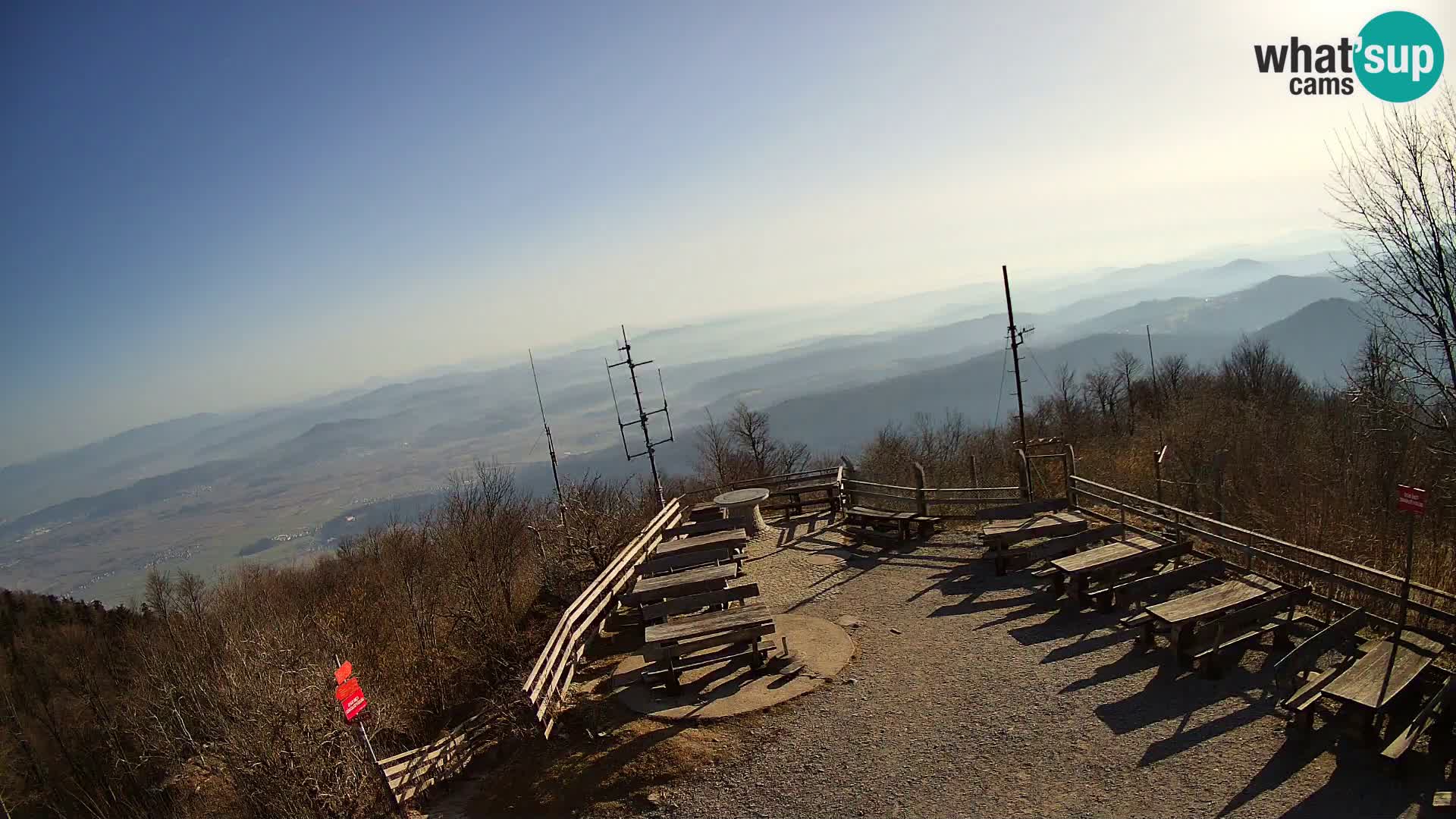 Mount Krim webcam near Ljubljana – Slovenia – view to Grosuplje
