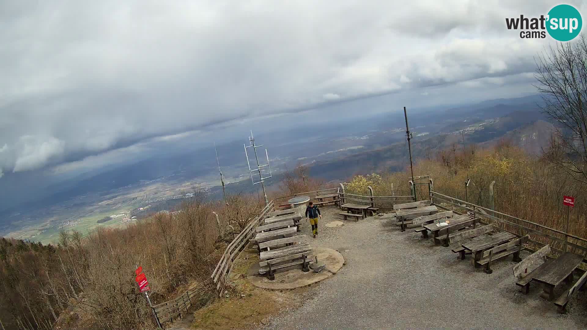 Mount Krim webcam near Ljubljana – Slovenia – view to Grosuplje