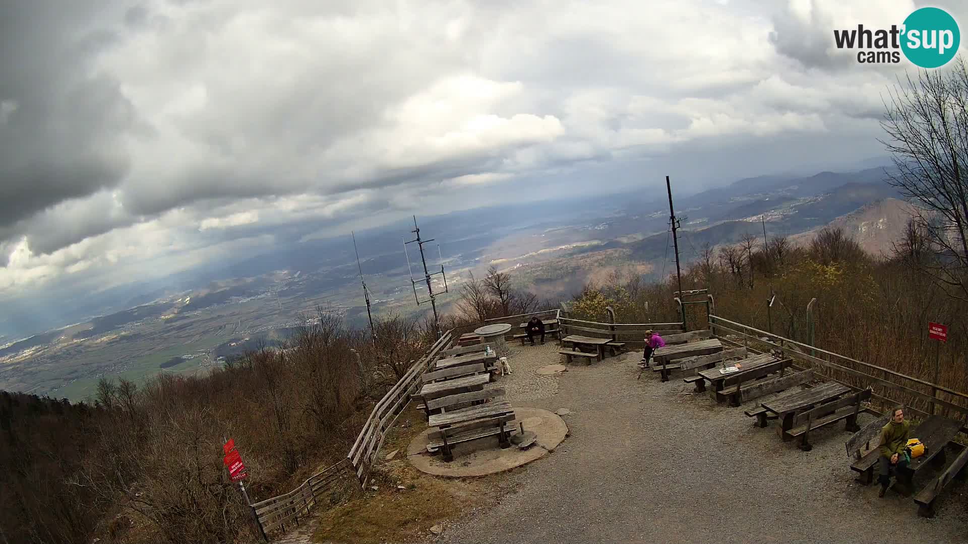 Cabaña de montaña Krim en vivo Ljubljana – Eslovenia