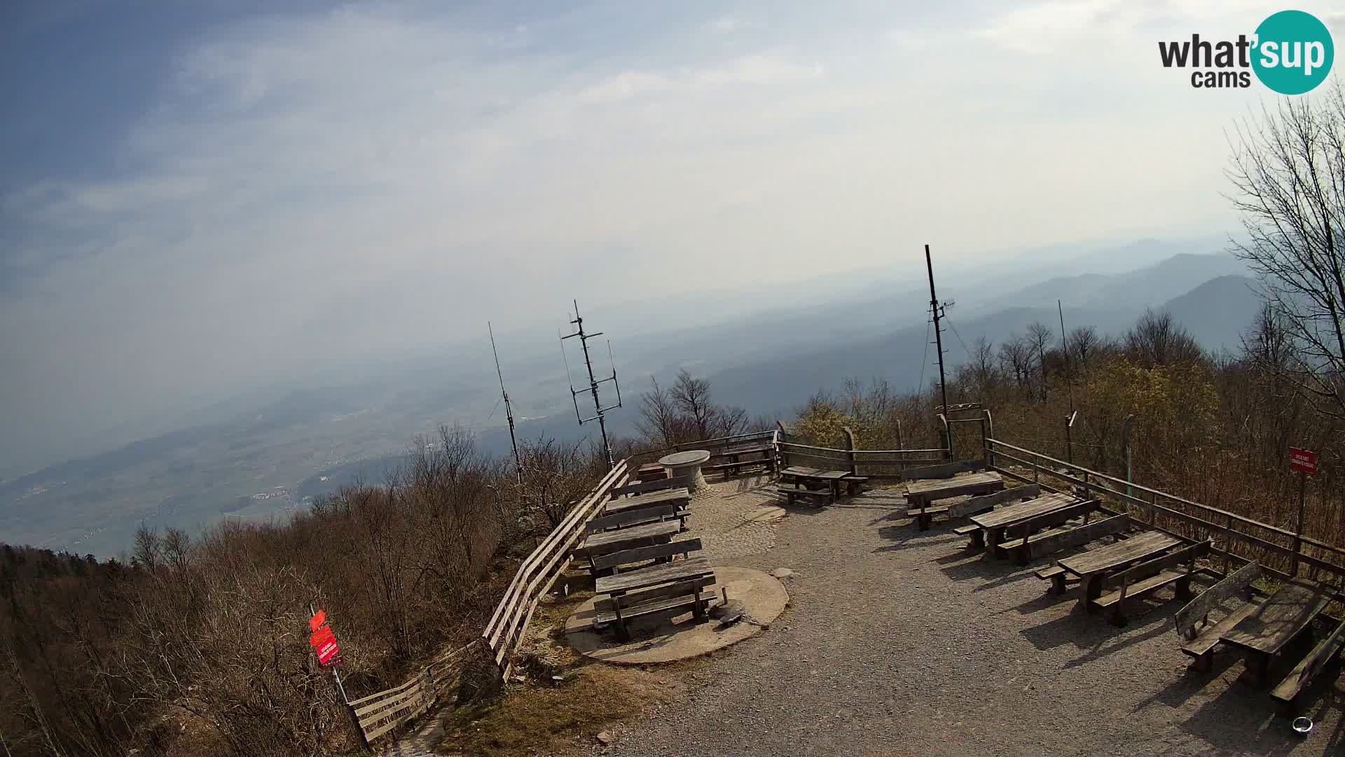 Mount Krim webcam near Ljubljana – Slovenia – view to Grosuplje