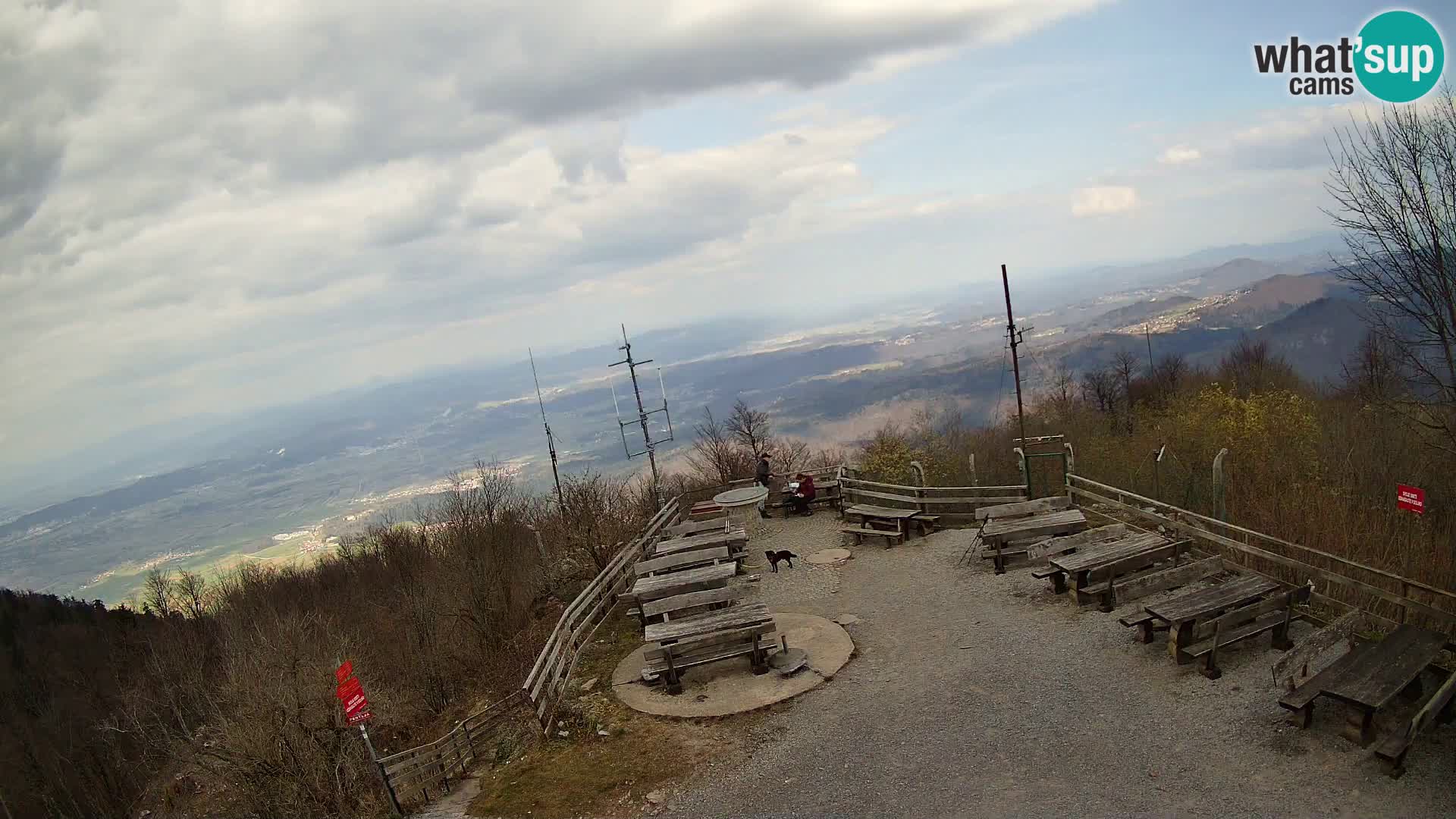 Cabaña de montaña Krim en vivo Ljubljana – Eslovenia