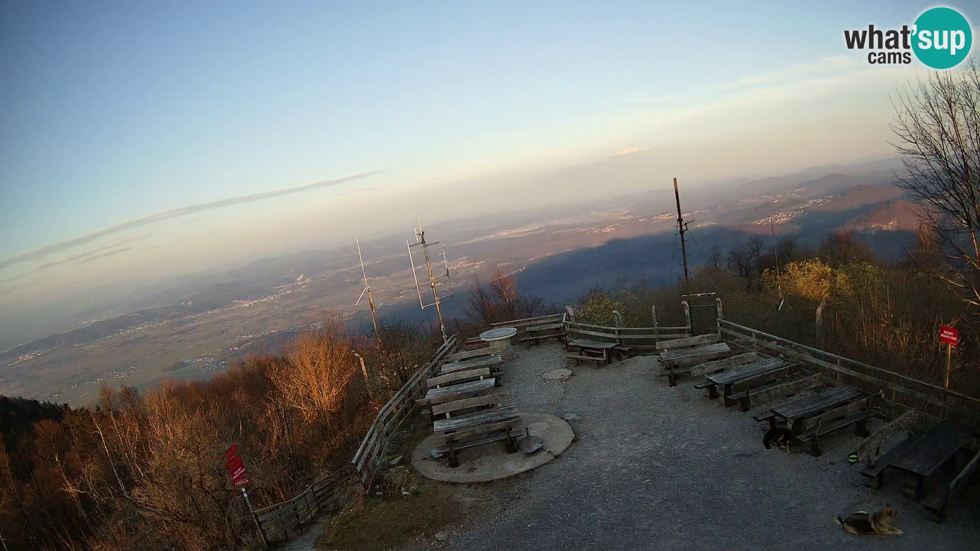 Spletna kamera Krim pri Ljubljani – pogled proti Grosuplju