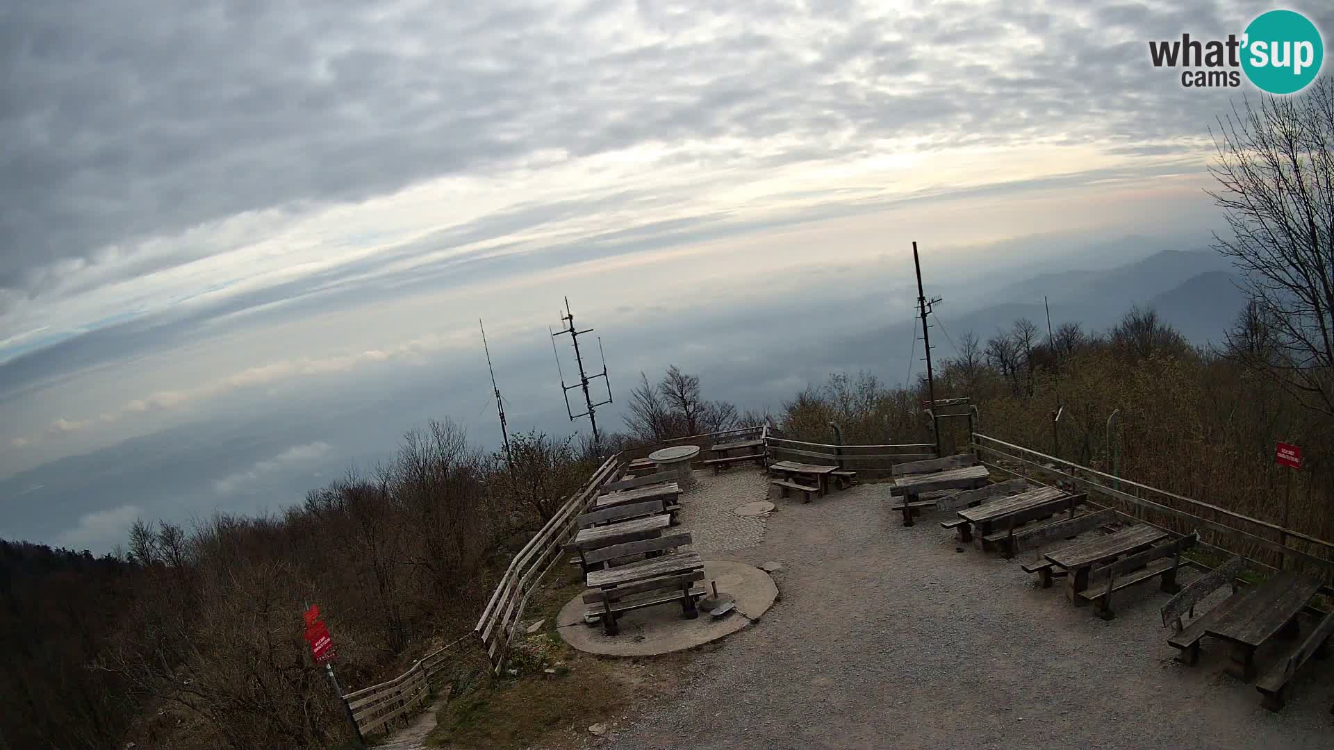 Planinska koliba Krim web kamera – Ljubljana – Slovenija