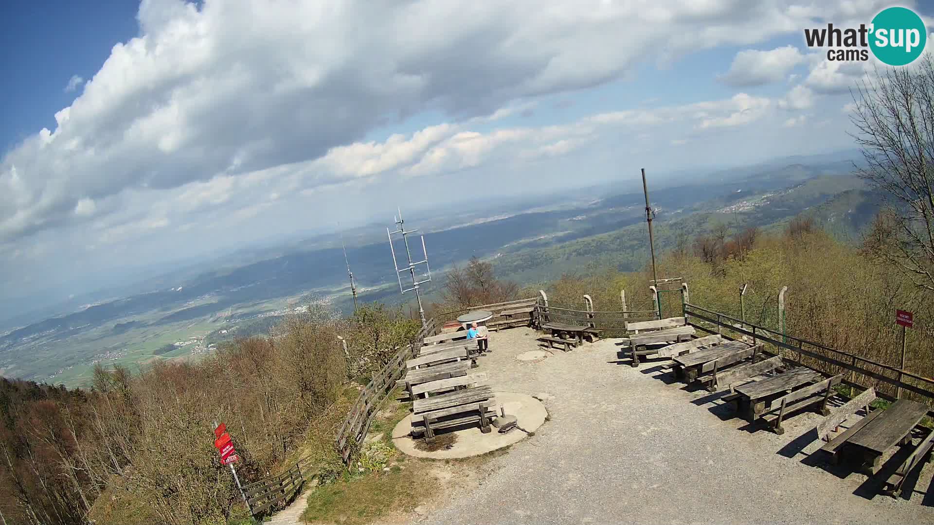 Mount Krim webcam near Ljubljana – Slovenia – view to Grosuplje