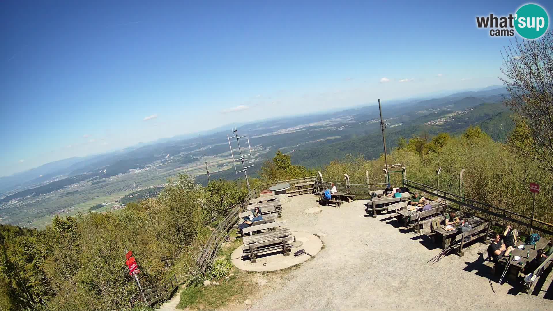 Mount Krim webcam near Ljubljana – Slovenia – view to Grosuplje