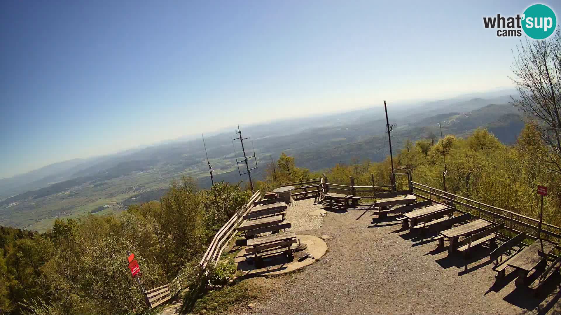 Mount Krim webcam near Ljubljana – Slovenia – view to Grosuplje