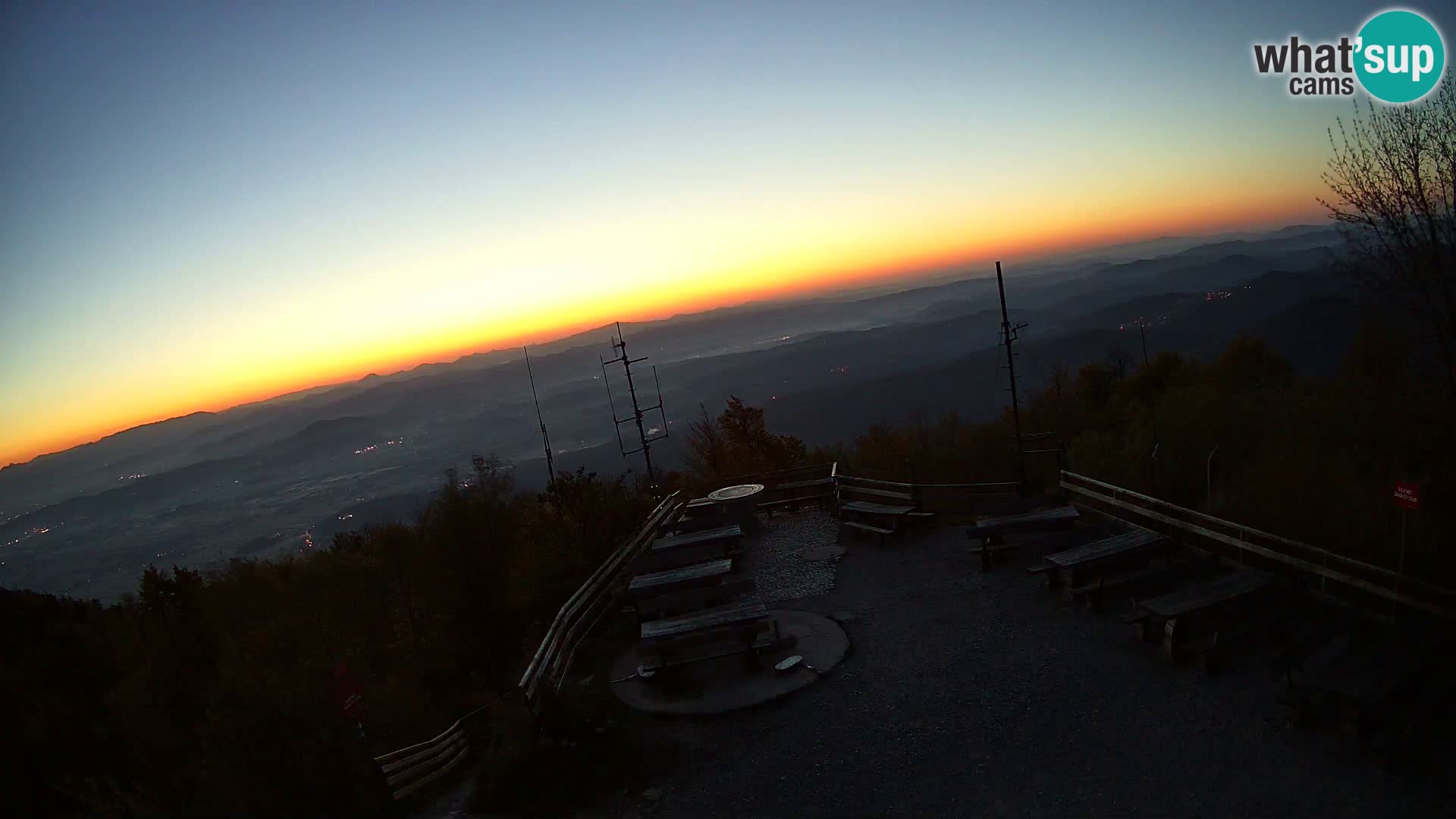 Cabaña de montaña Krim en vivo Ljubljana – Eslovenia