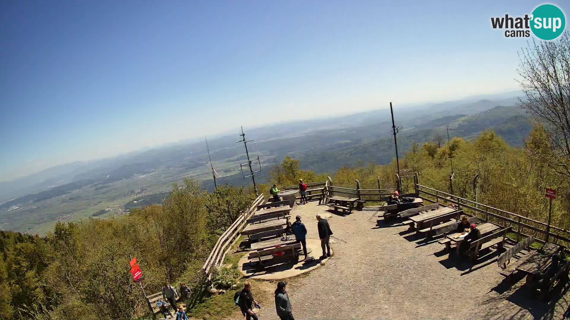 Mount Krim webcam near Ljubljana – Slovenia – view to Grosuplje