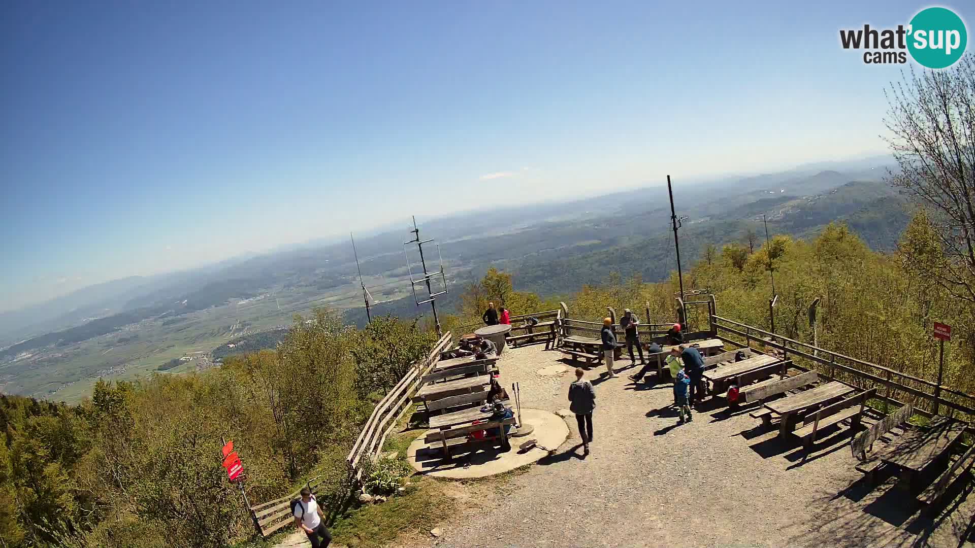 Mount Krim webcam near Ljubljana – Slovenia – view to Grosuplje