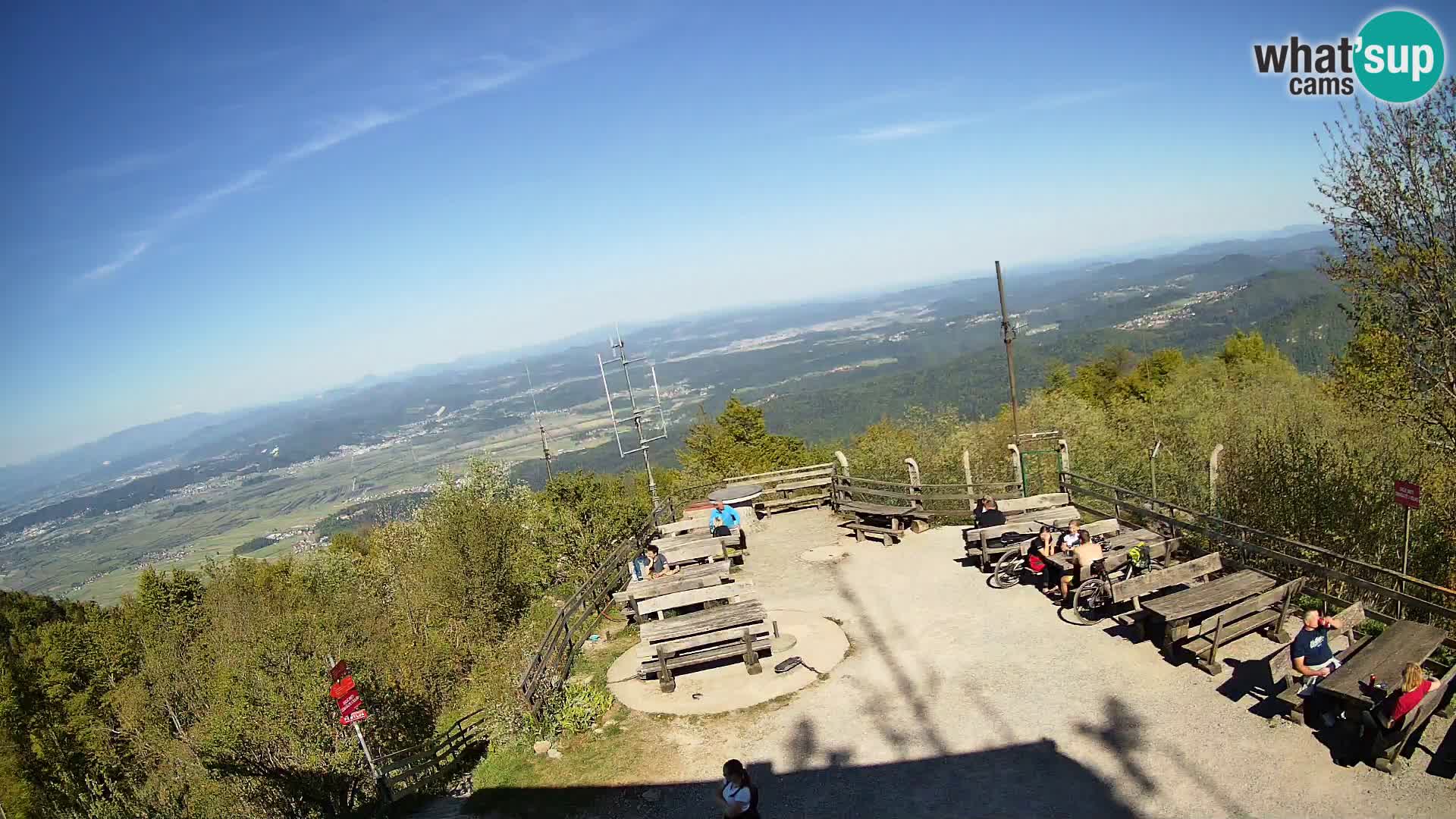 Mount Krim webcam near Ljubljana – Slovenia – view to Grosuplje