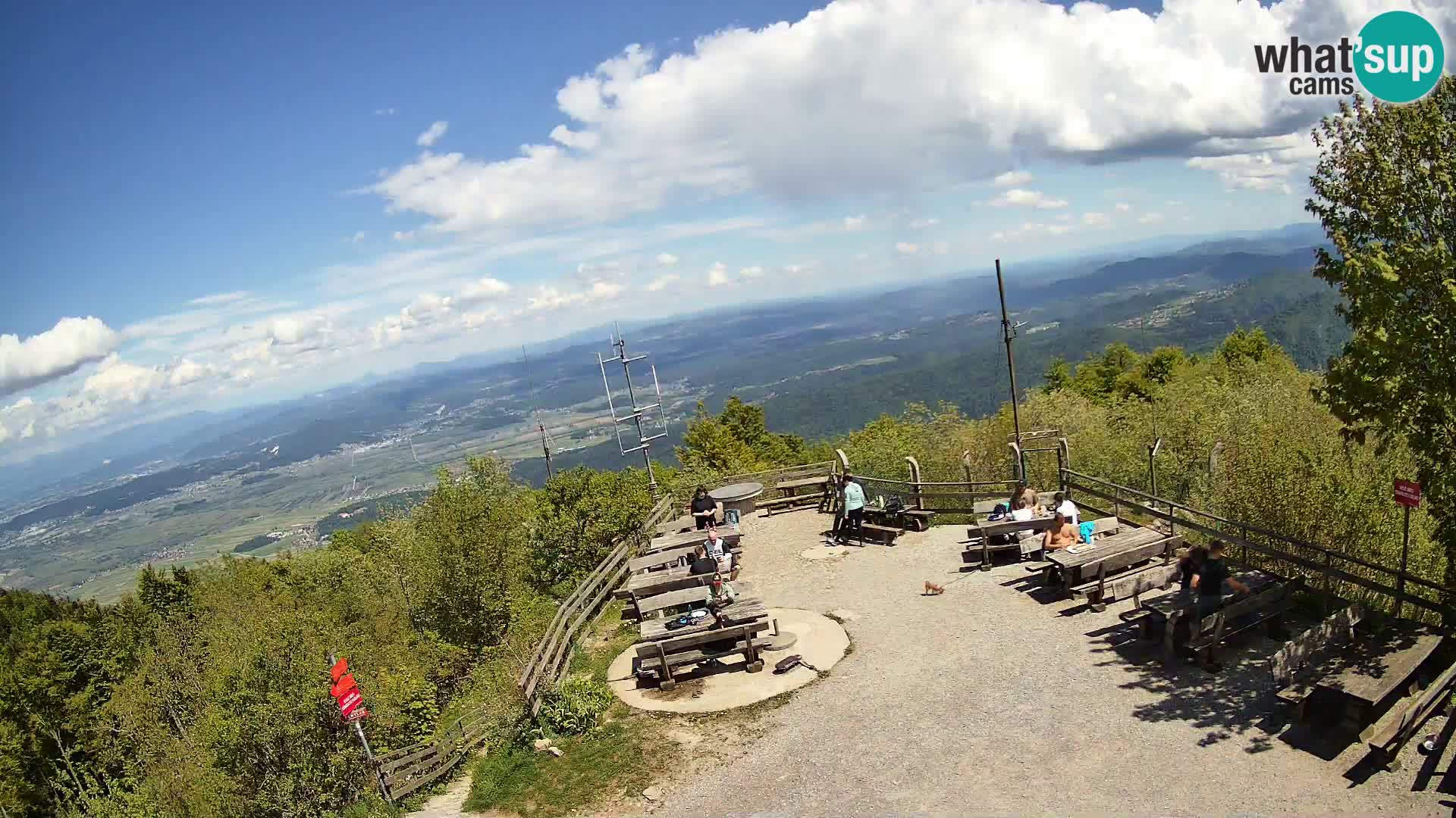 Mount Krim webcam near Ljubljana – Slovenia – view to Grosuplje
