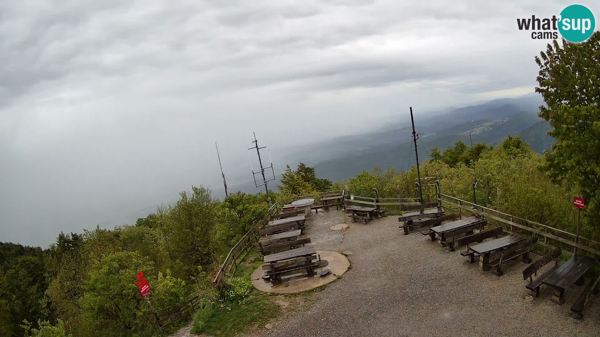 Cabaña de montaña Krim en vivo Ljubljana – Eslovenia