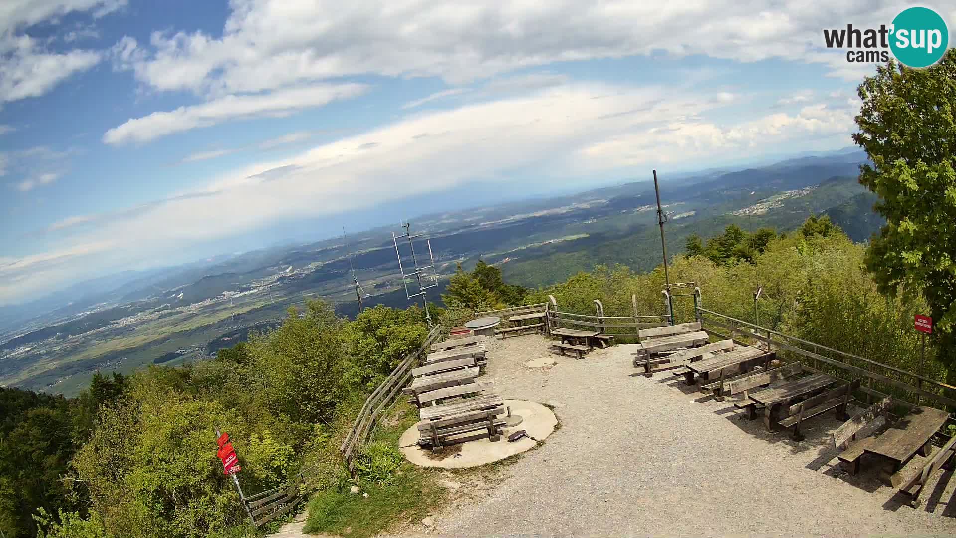 Mount Krim webcam near Ljubljana – Slovenia – view to Grosuplje