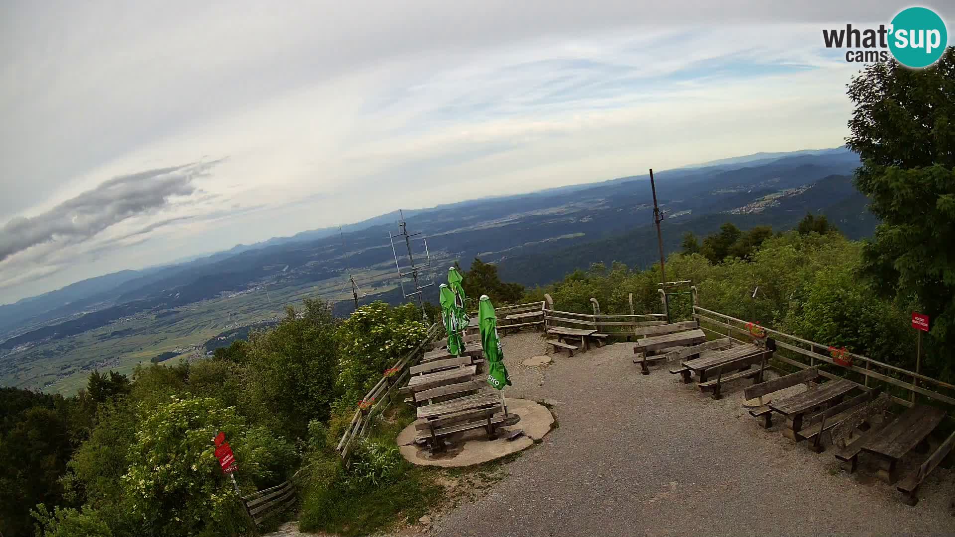 Mount Krim webcam near Ljubljana – Slovenia – view to Grosuplje