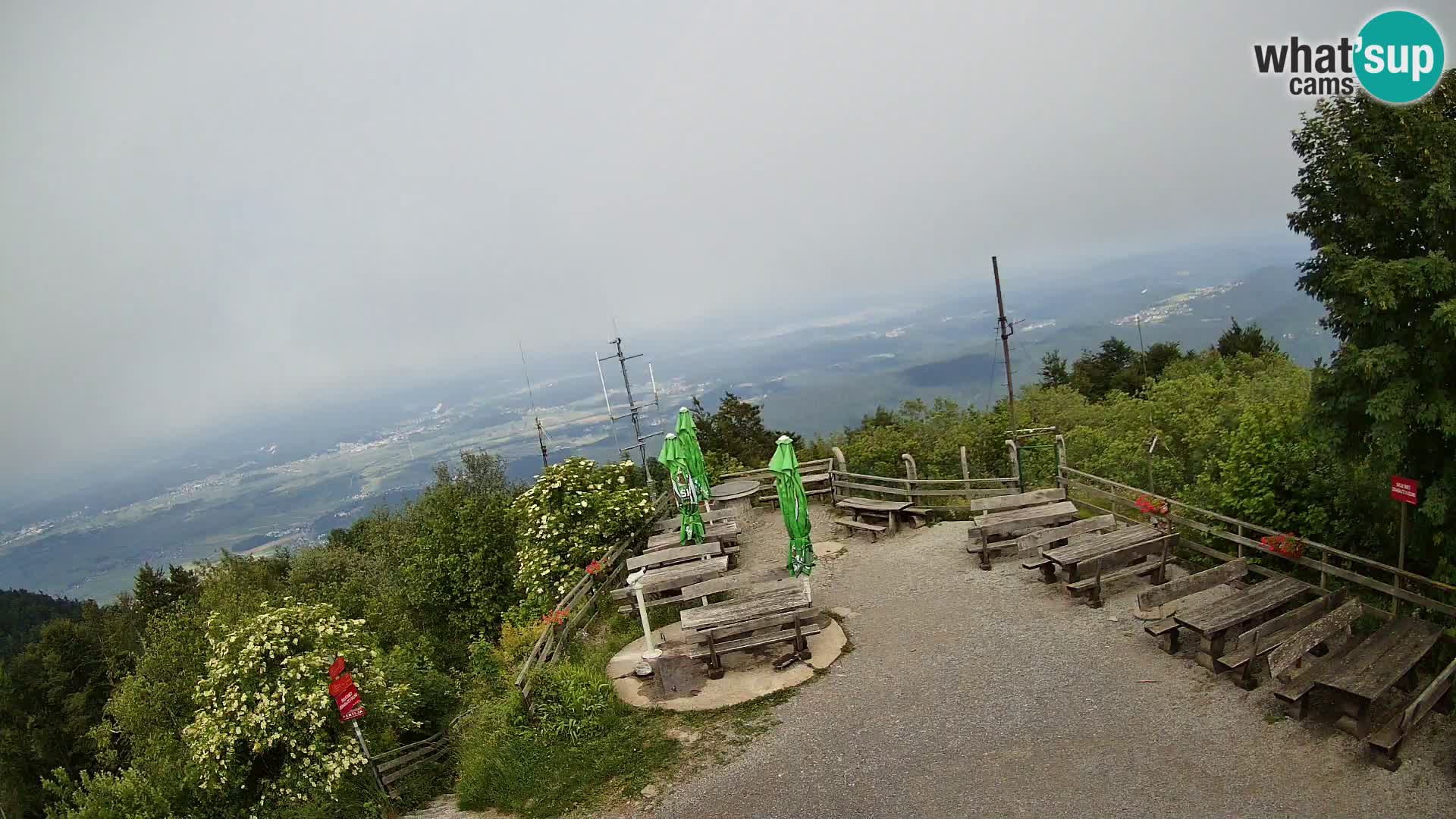 Mount Krim webcam near Ljubljana – Slovenia – view to Grosuplje