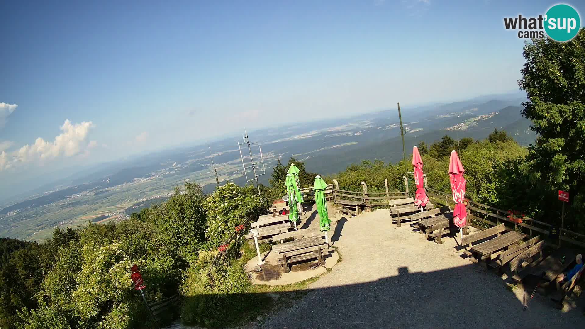 Mount Krim webcam near Ljubljana – Slovenia – view to Grosuplje
