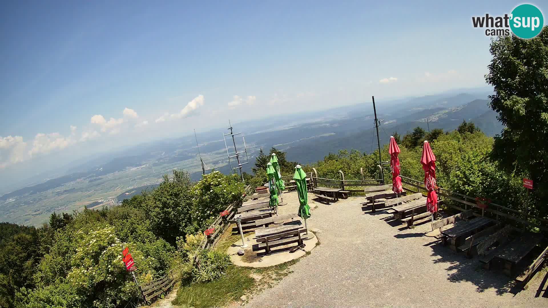 Mount Krim webcam near Ljubljana – Slovenia – view to Grosuplje