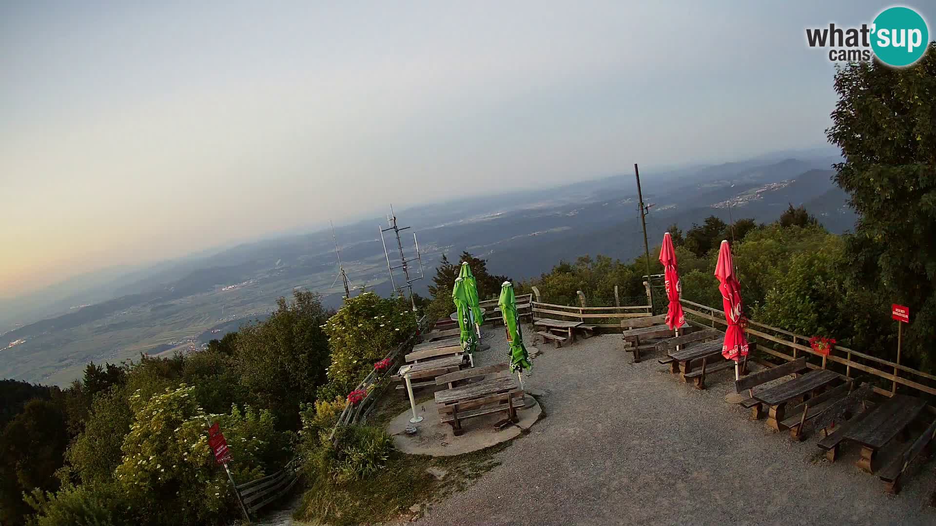 Mount Krim webcam near Ljubljana – Slovenia – view to Grosuplje