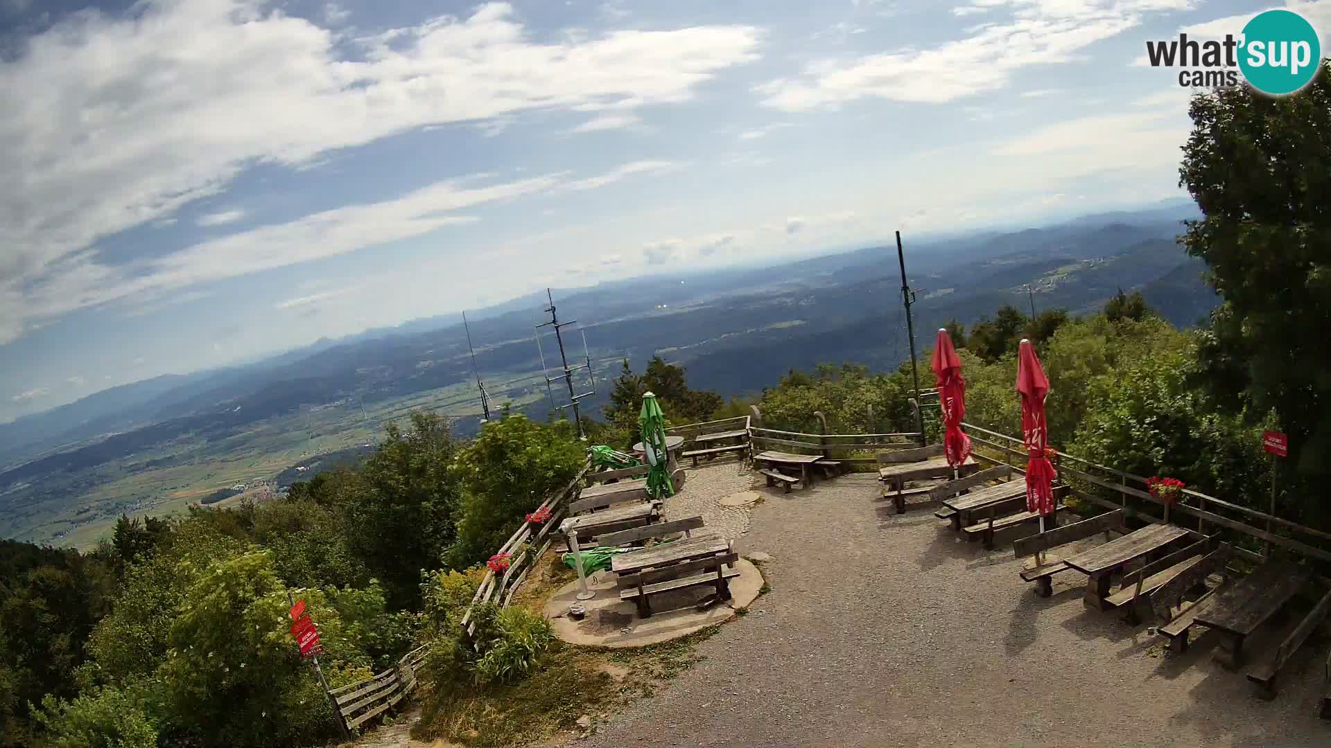 Mount Krim webcam near Ljubljana – Slovenia – view to Grosuplje