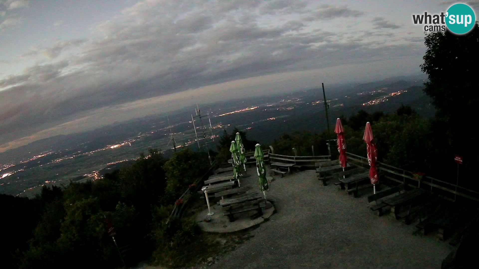 Cabaña de montaña Krim en vivo Ljubljana – Eslovenia