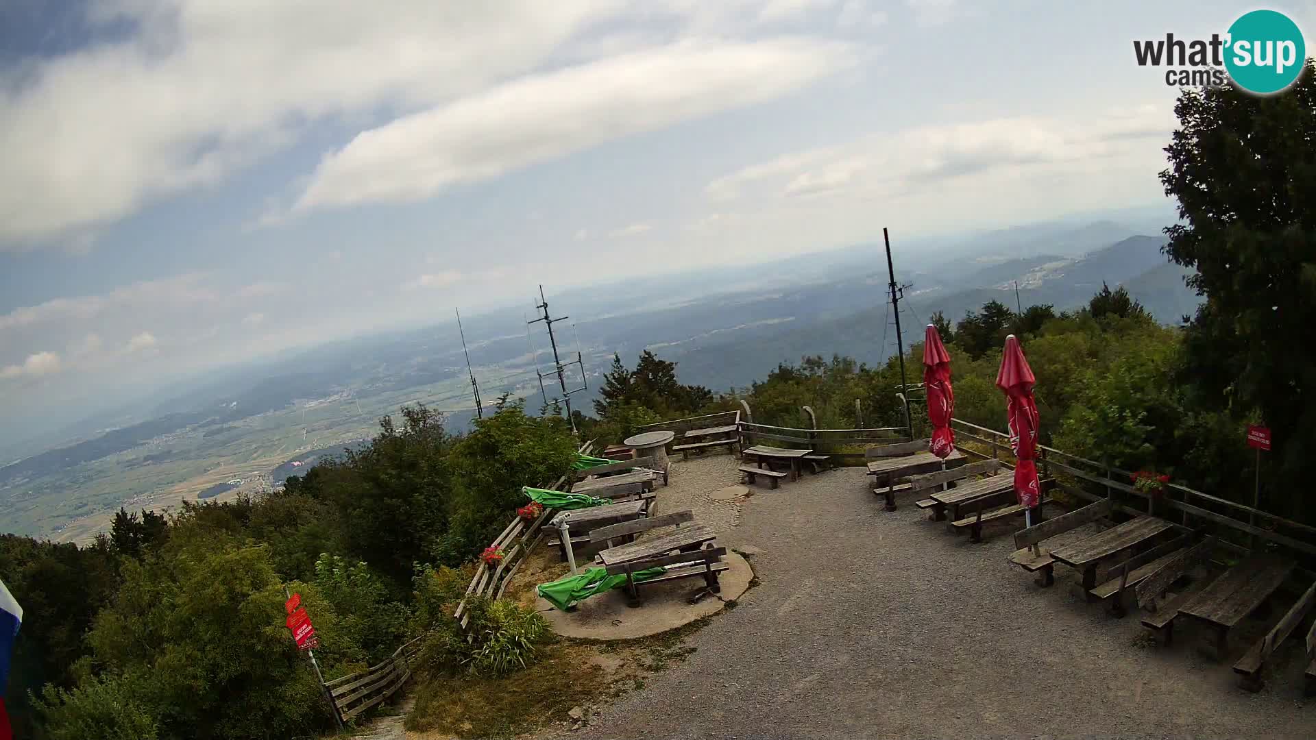 Mount Krim webcam near Ljubljana – Slovenia – view to Grosuplje