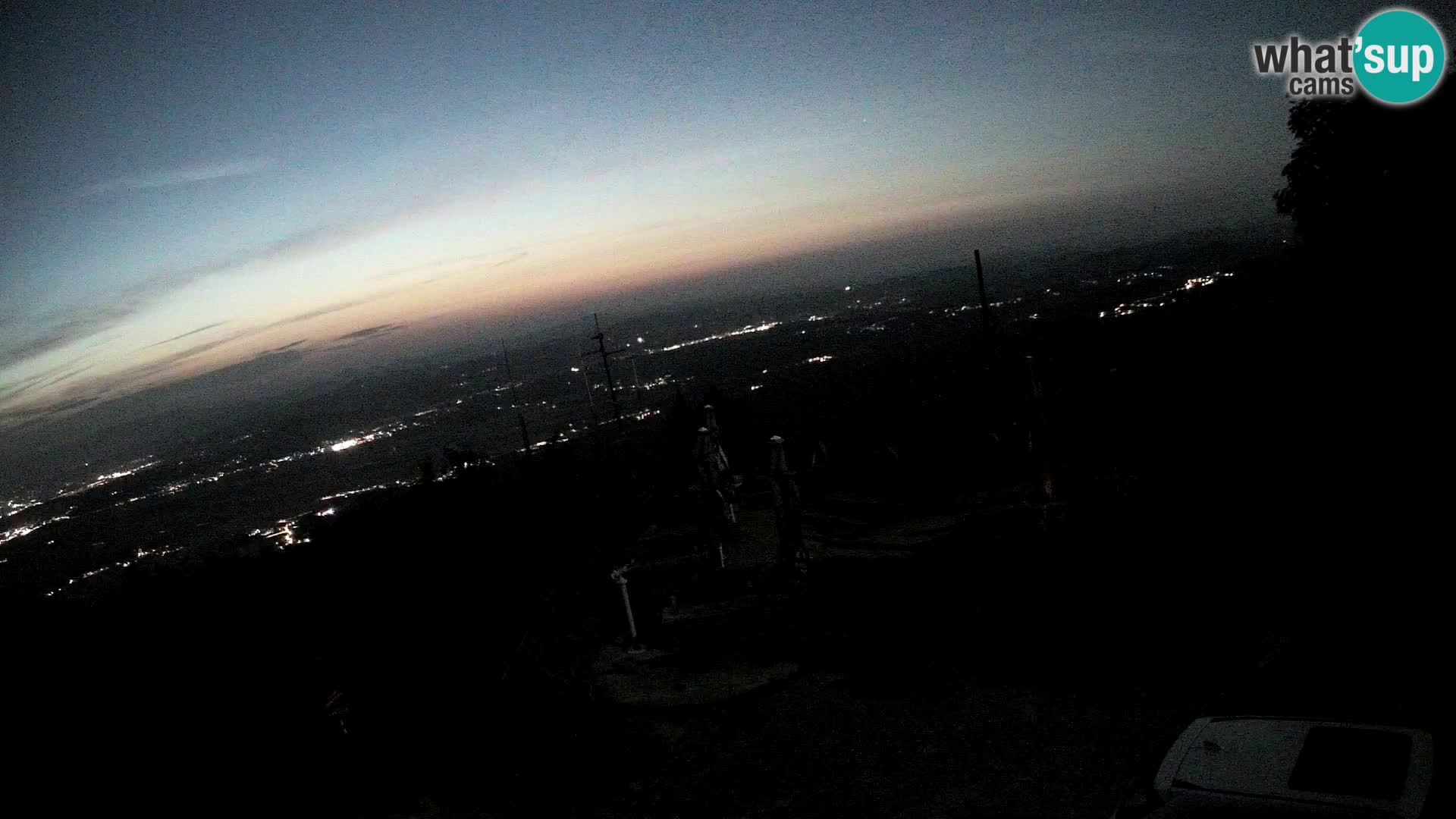 Mount Krim webcam near Ljubljana – Slovenia – view to Grosuplje