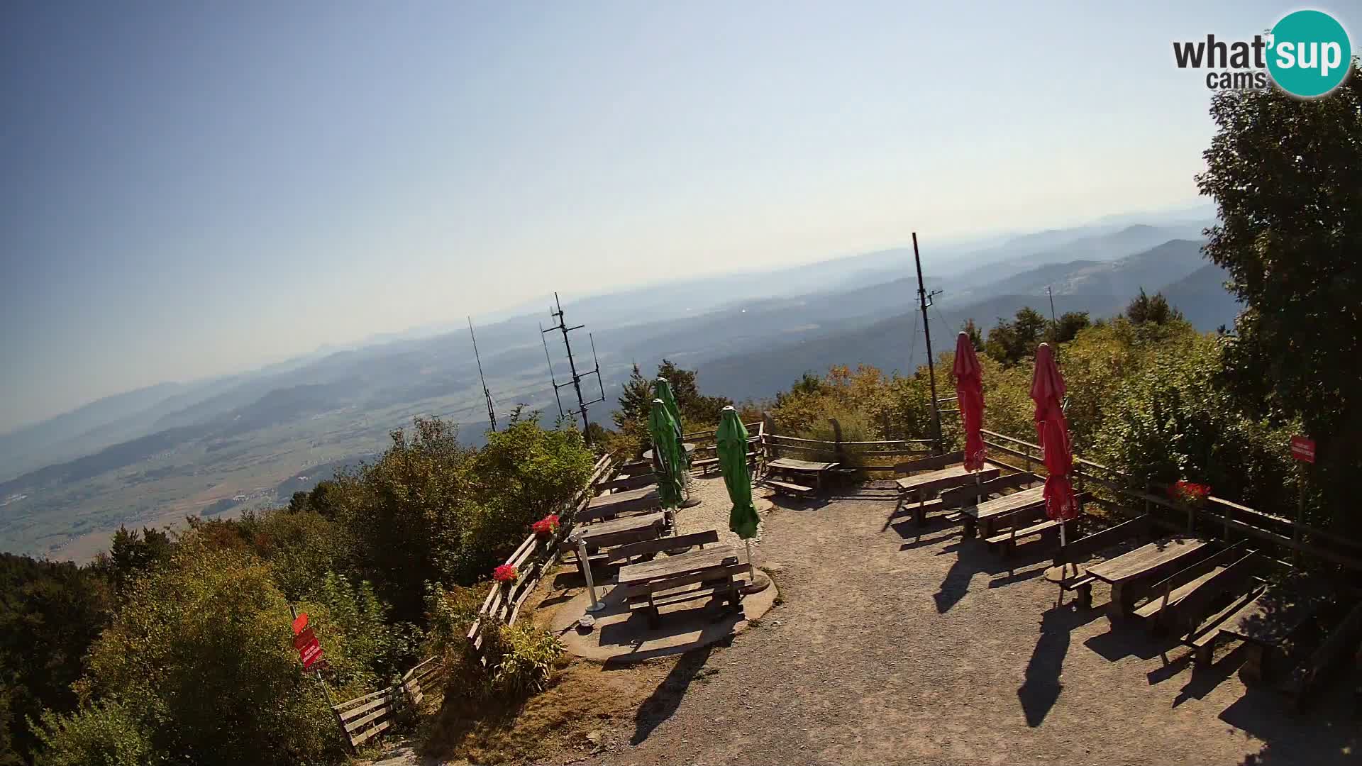 Mount Krim webcam near Ljubljana – Slovenia – view to Grosuplje