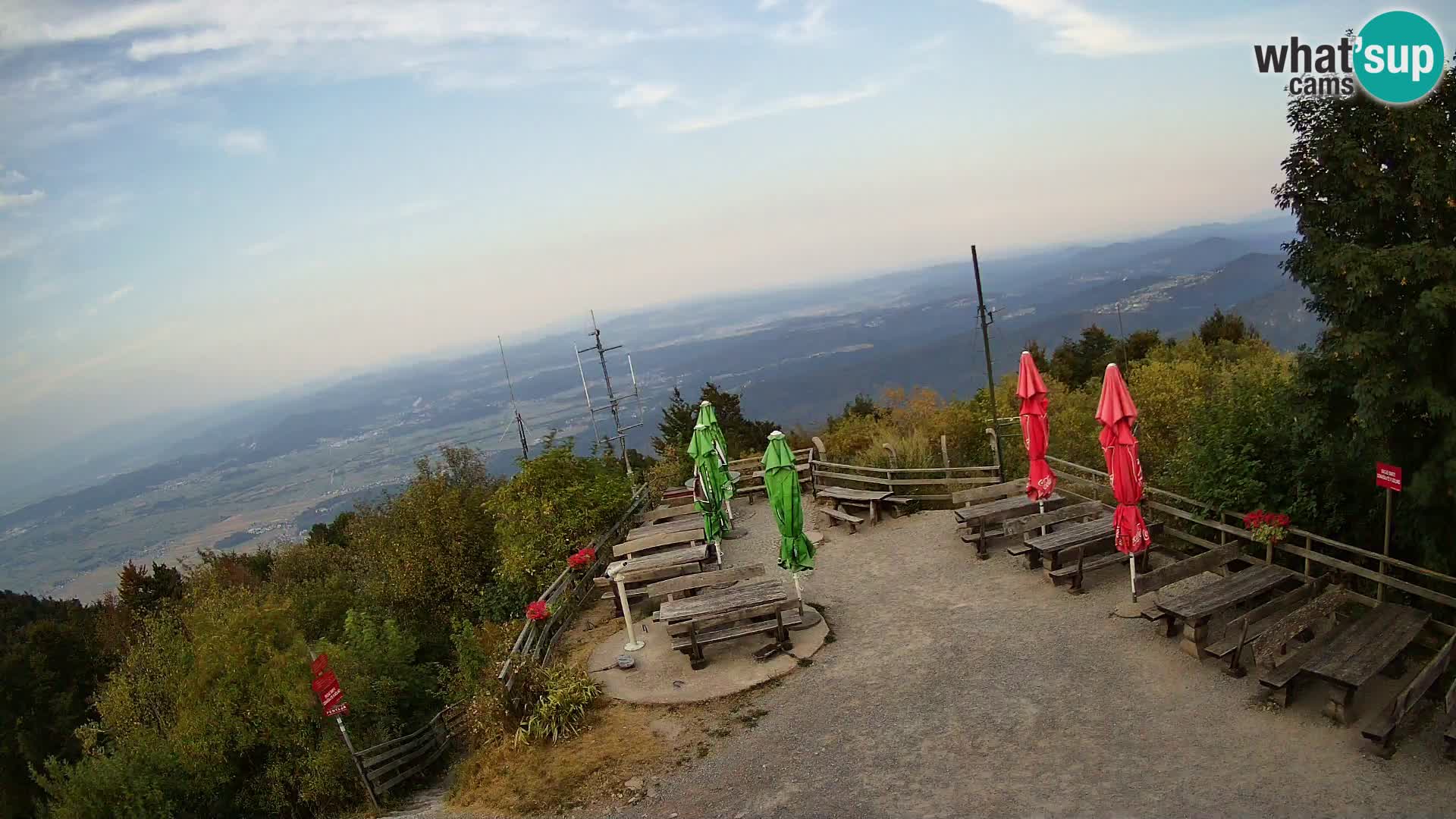 Mount Krim webcam near Ljubljana – Slovenia – view to Grosuplje