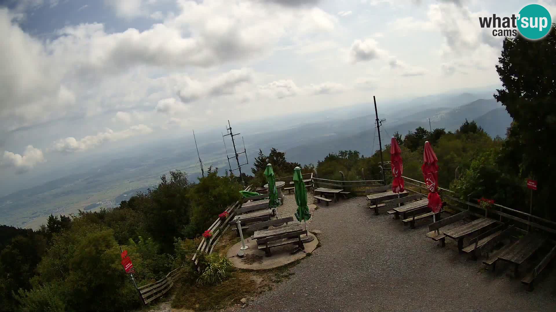 Mount Krim webcam near Ljubljana – Slovenia – view to Grosuplje