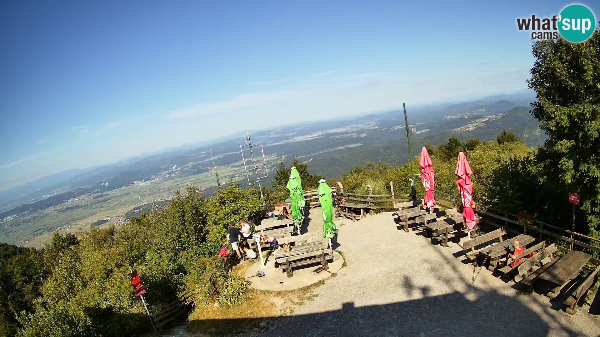 Mount Krim webcam near Ljubljana – Slovenia – view to Grosuplje
