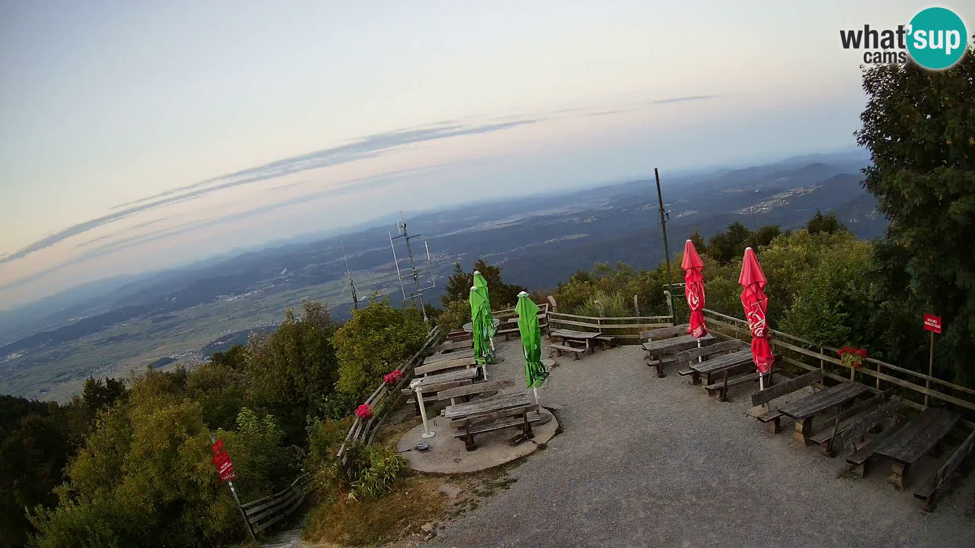 Mount Krim webcam near Ljubljana – Slovenia – view to Grosuplje