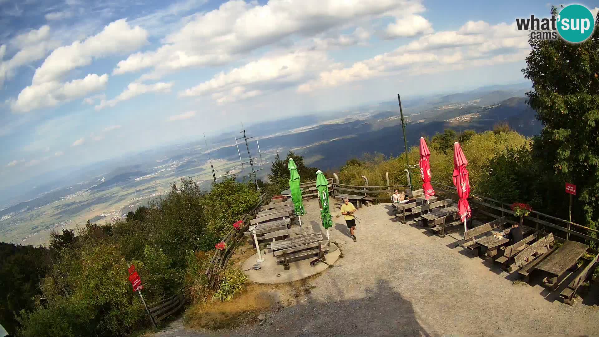 Mount Krim webcam near Ljubljana – Slovenia – view to Grosuplje