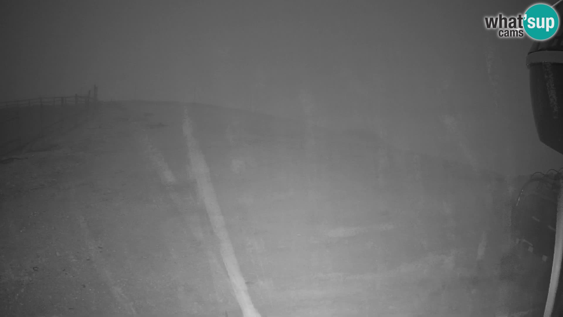 Spletna kamera Smučišče Krvavec – Veliki Zvoh  – 1971m