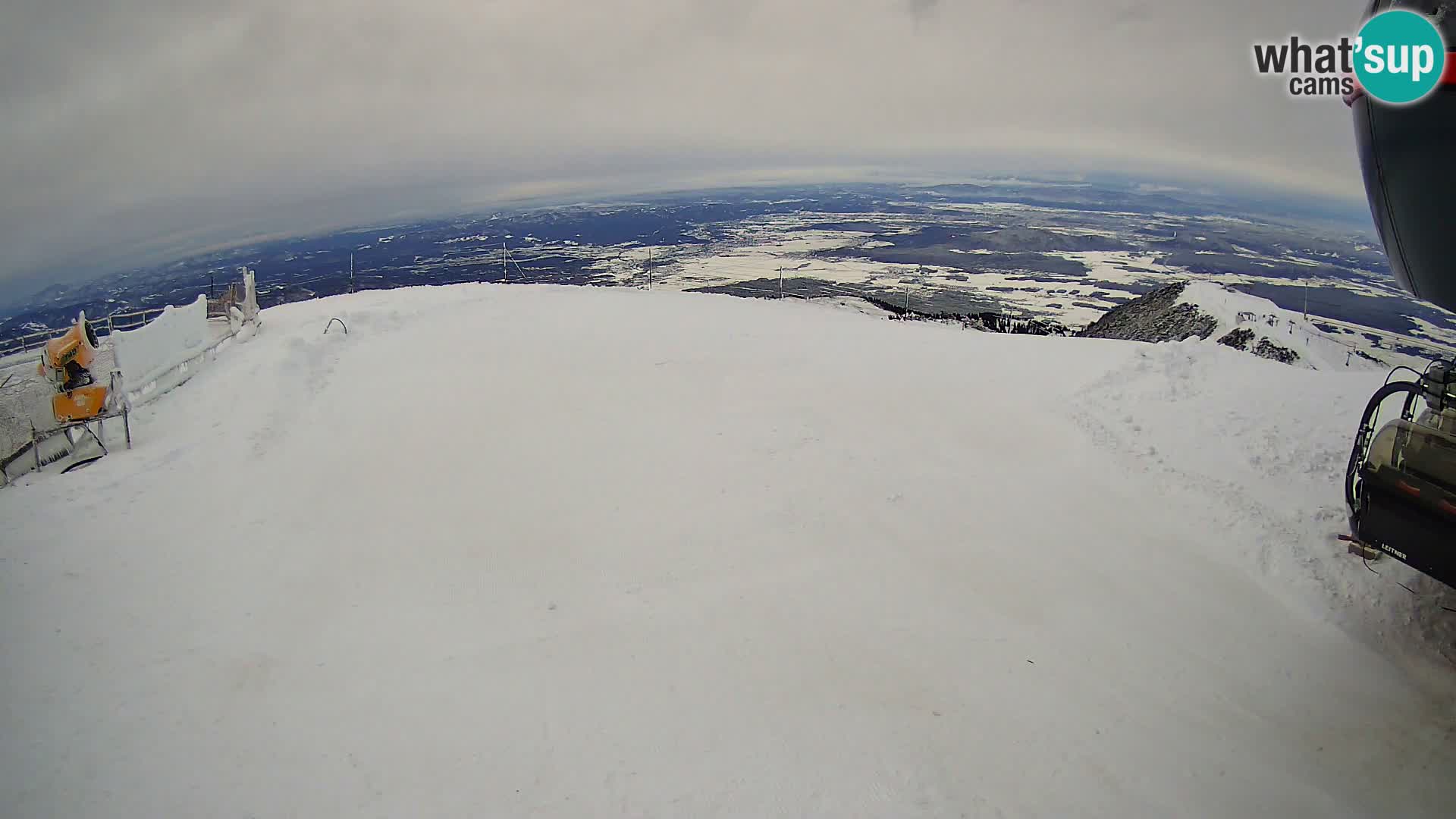 Live webcam Ski Krvavec – Veliki Zvoh  – 1971m