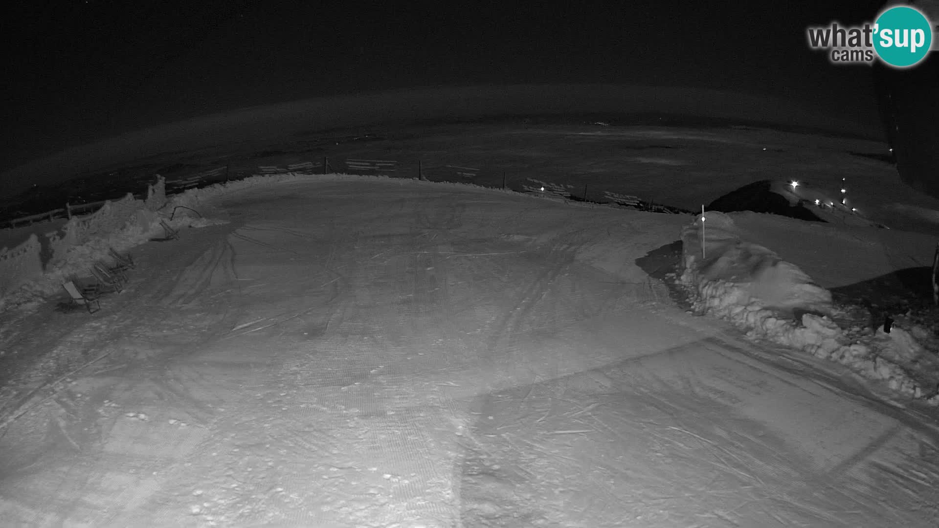 Live webcam Ski Krvavec – Veliki Zvoh  – 1971m