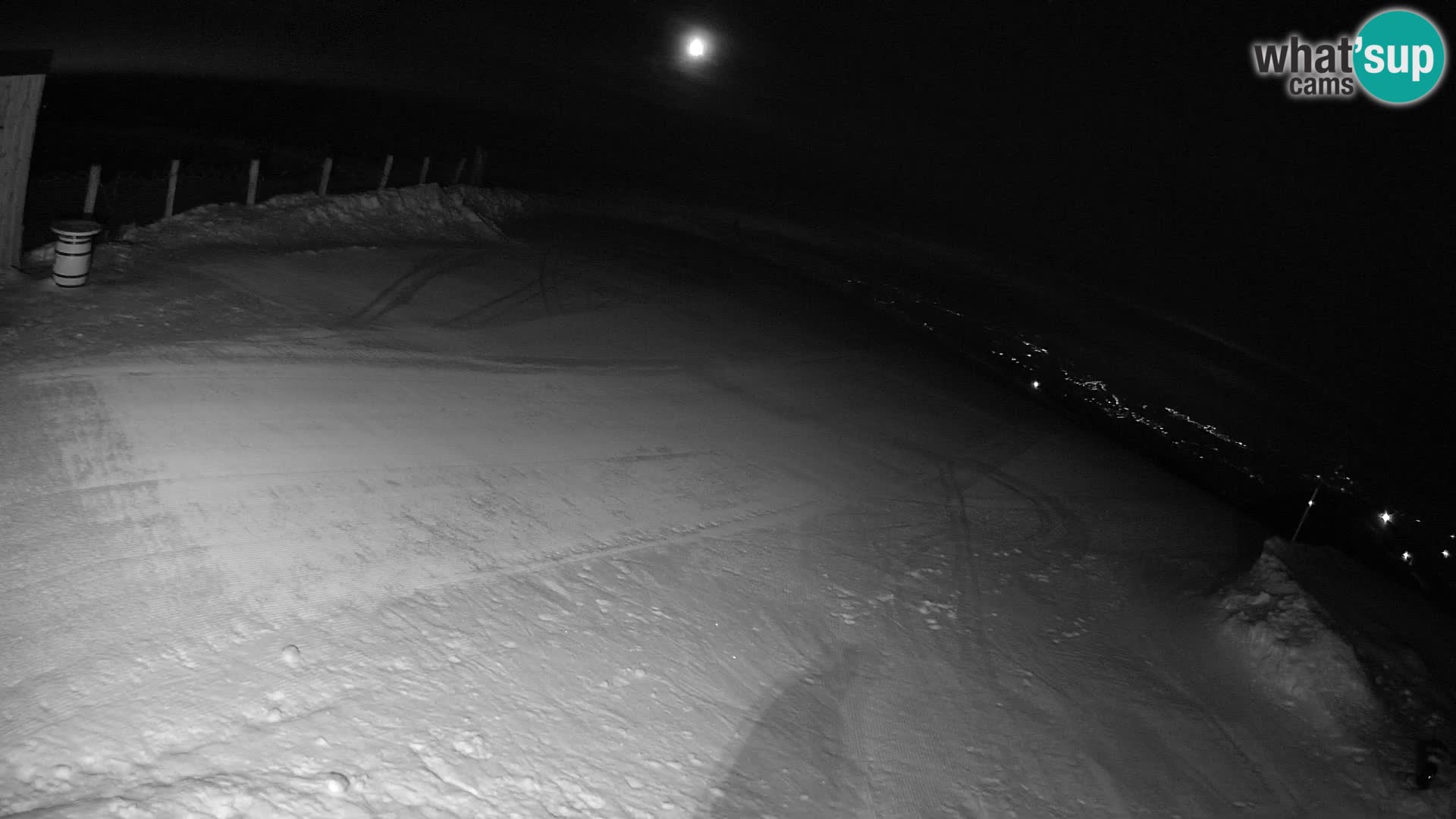 Live webcam Ski Krvavec – Veliki Zvoh  – 1971m