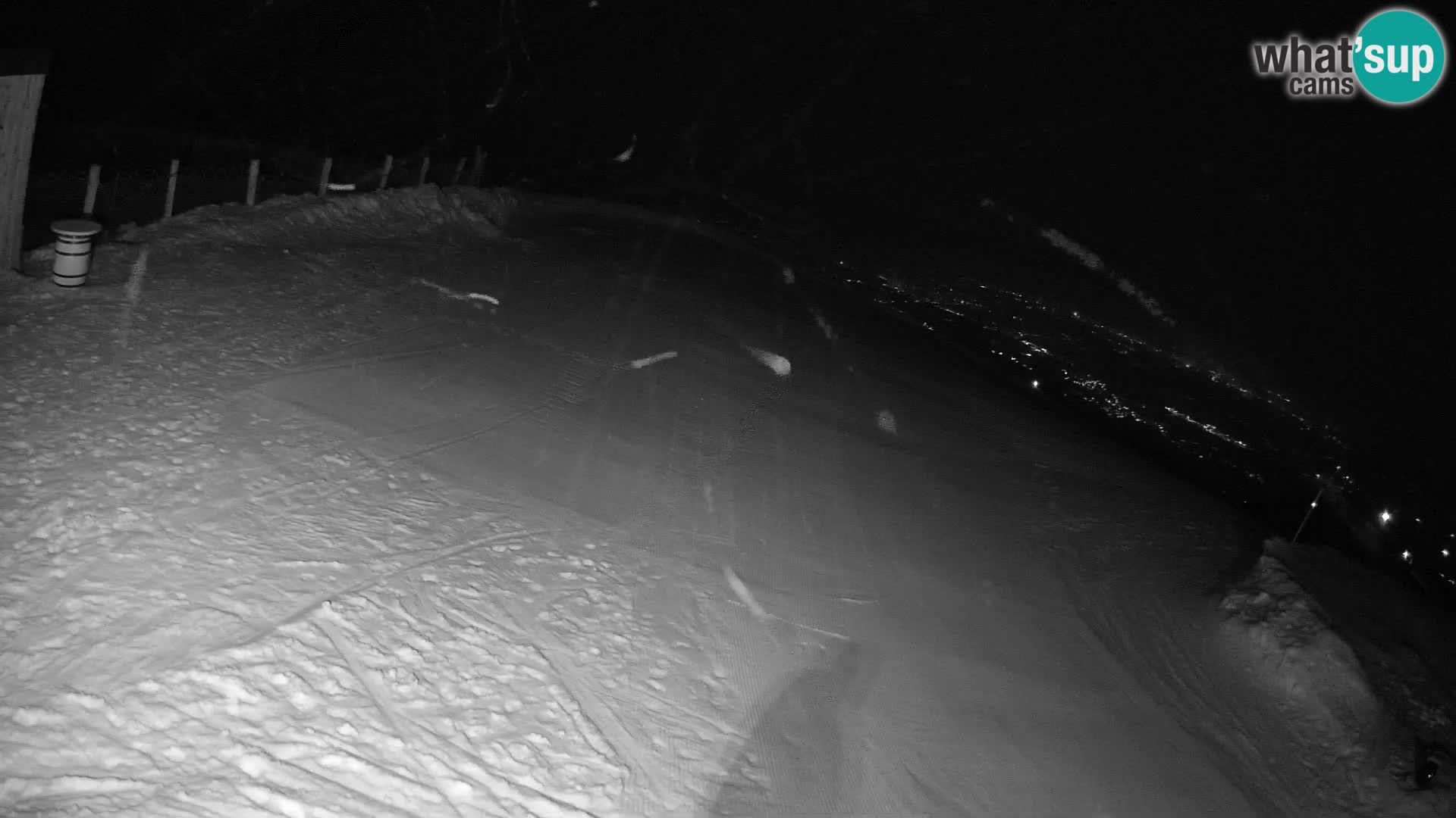 Live webcam Ski Krvavec – Veliki Zvoh  – 1971m